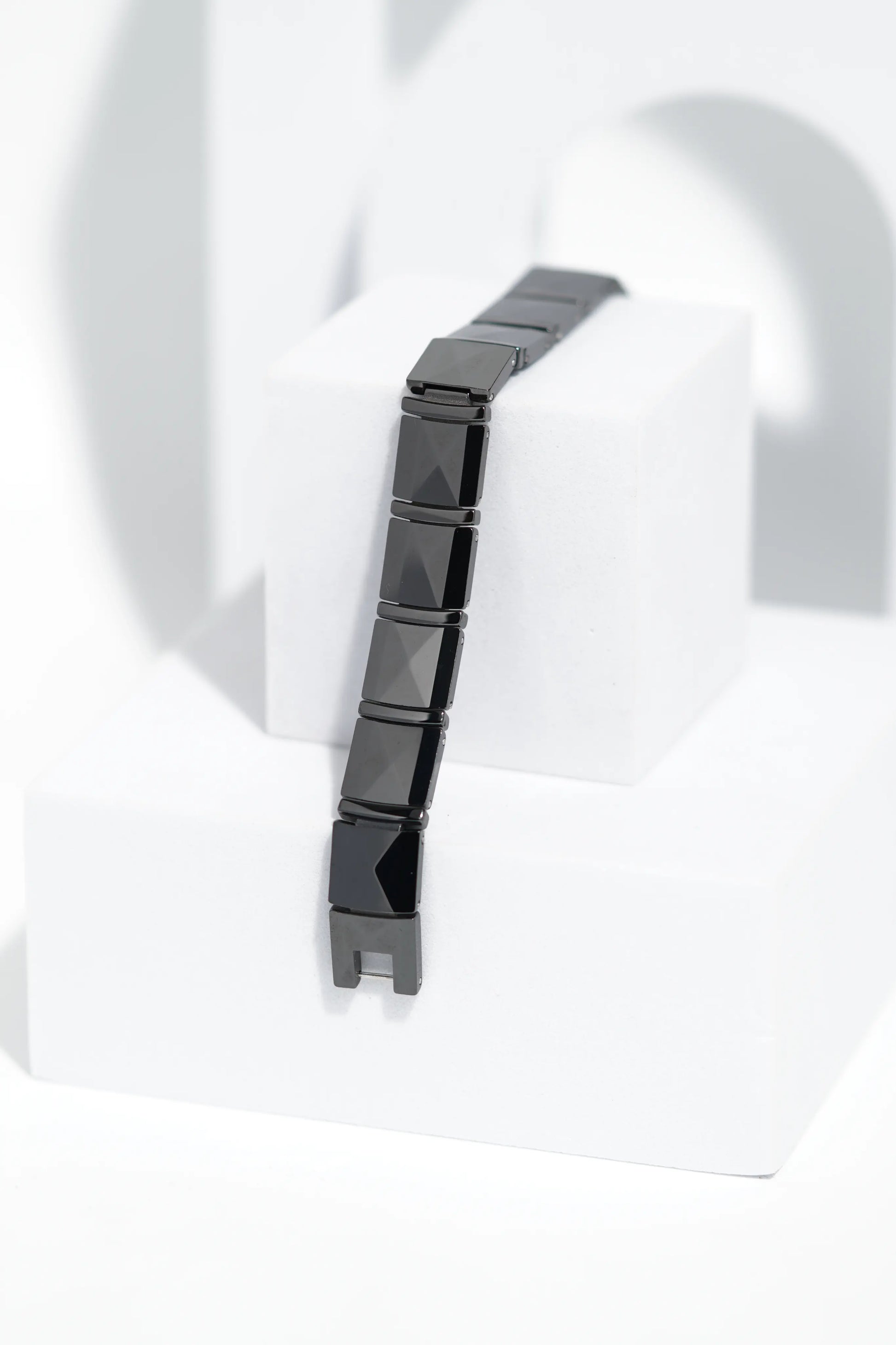 BareEdge - Ceramic bracelet for men. worldjewel.in men's bracelets