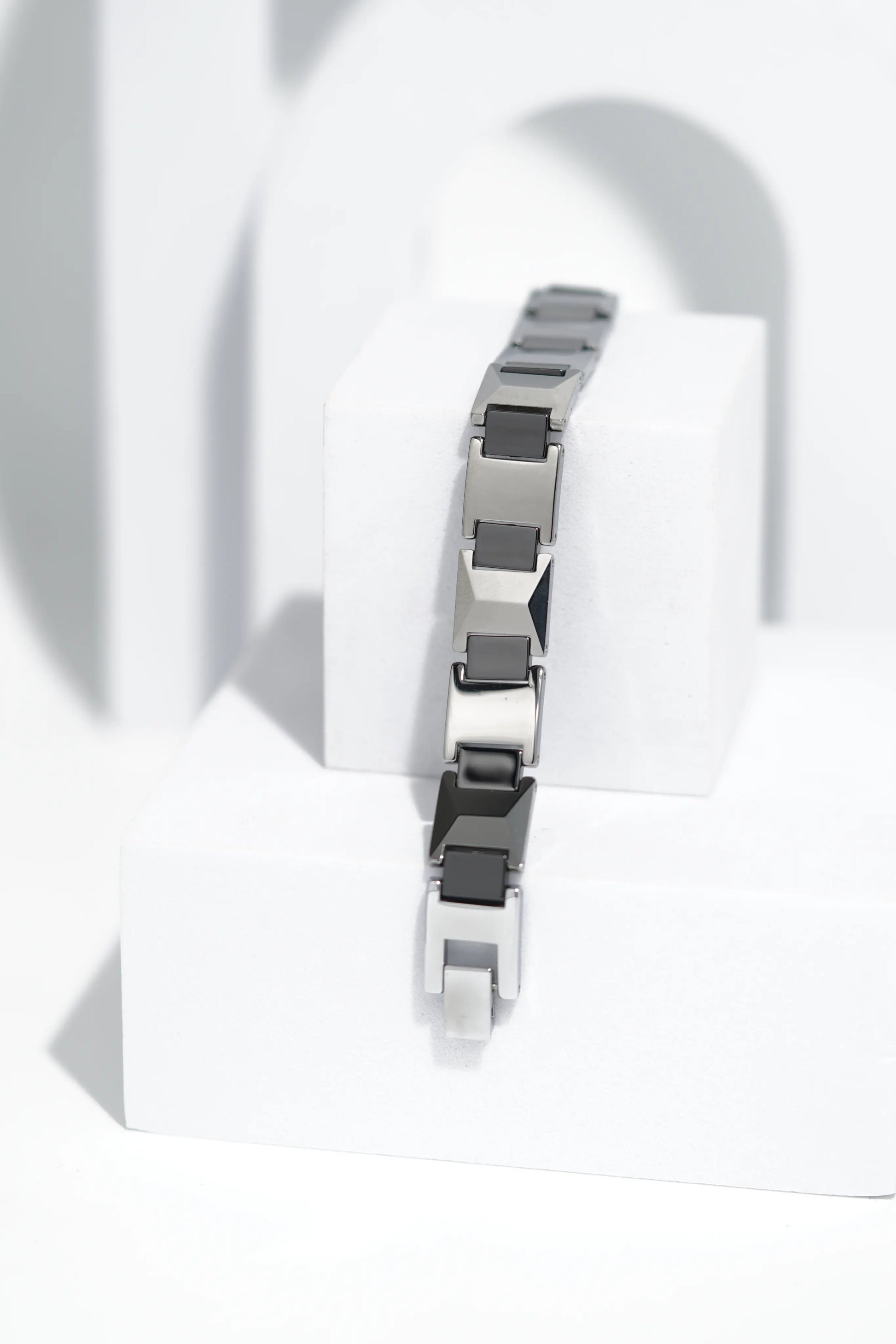 CeraEdge - Ceramic bracelet for men. worldjewel.in men's bracelets