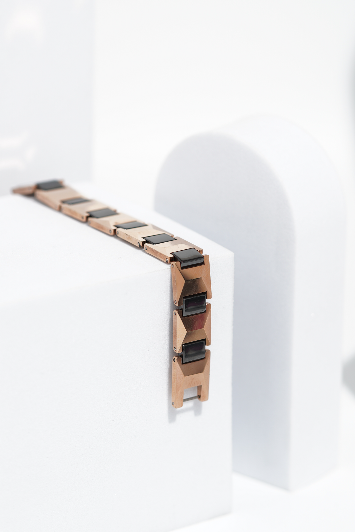 Ceraline - Ceramic bracelet for men. worldjewel.in men's bracelets