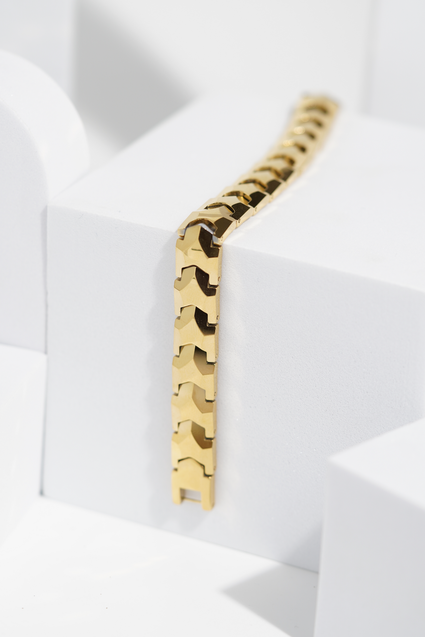 Golden Bold - Ceramic bracelet for men worldjewel.in men's bracelets