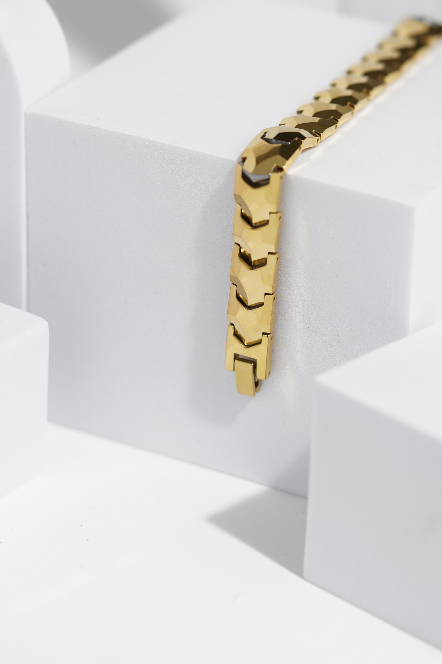 Golden Bold - Ceramic bracelet for men worldjewel.in men's bracelets