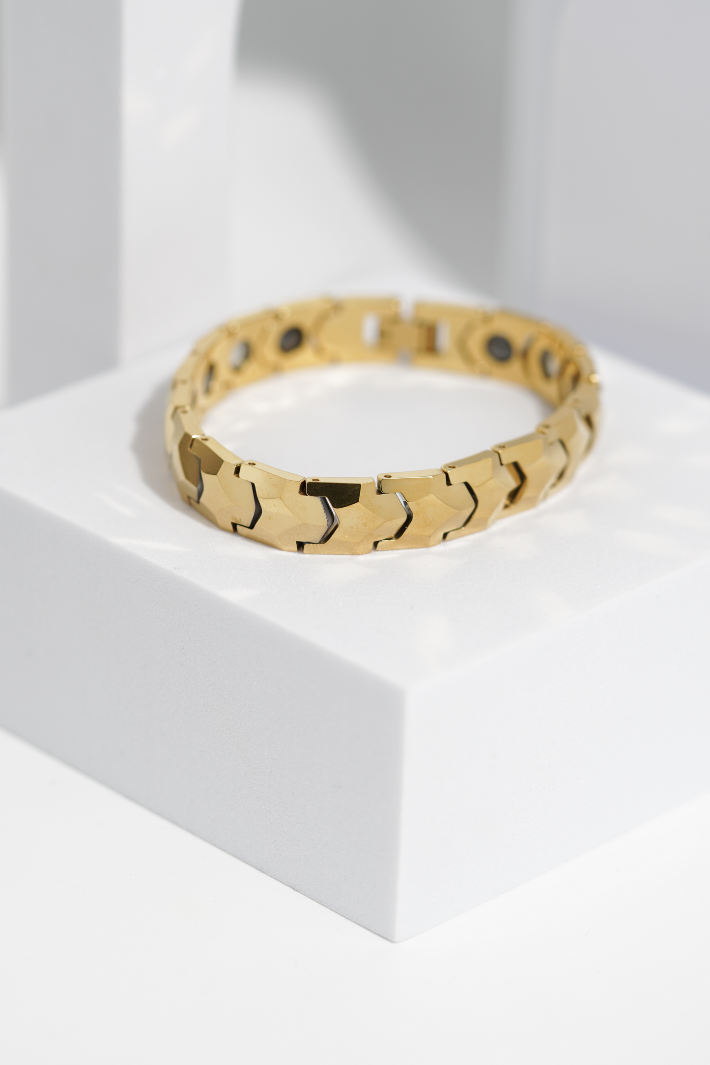 Golden Bold - Ceramic bracelet for men worldjewel.in men's bracelets