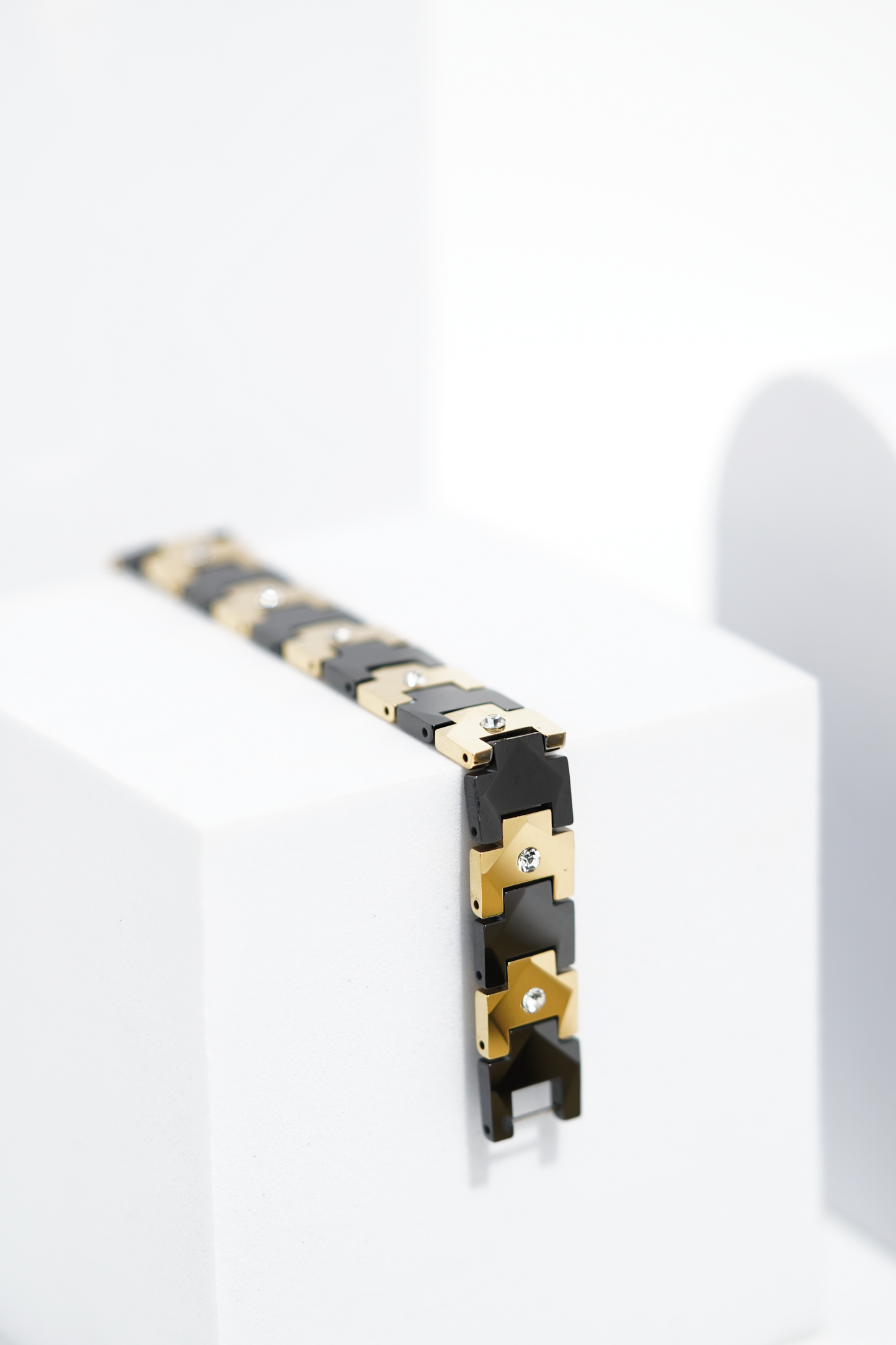 BareForm - Ceramic bracelet for men. worldjewel.in men's bracelets