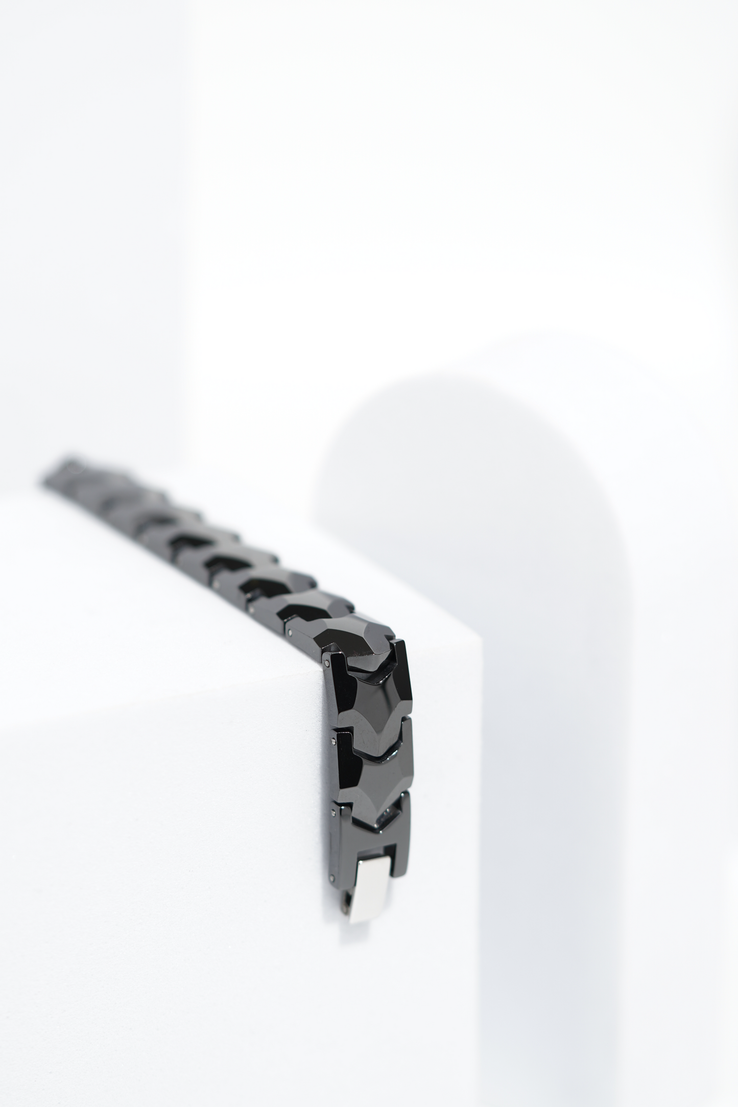 Modulink - Ceramic bracelet for men. worldjewel.in men's bracelets