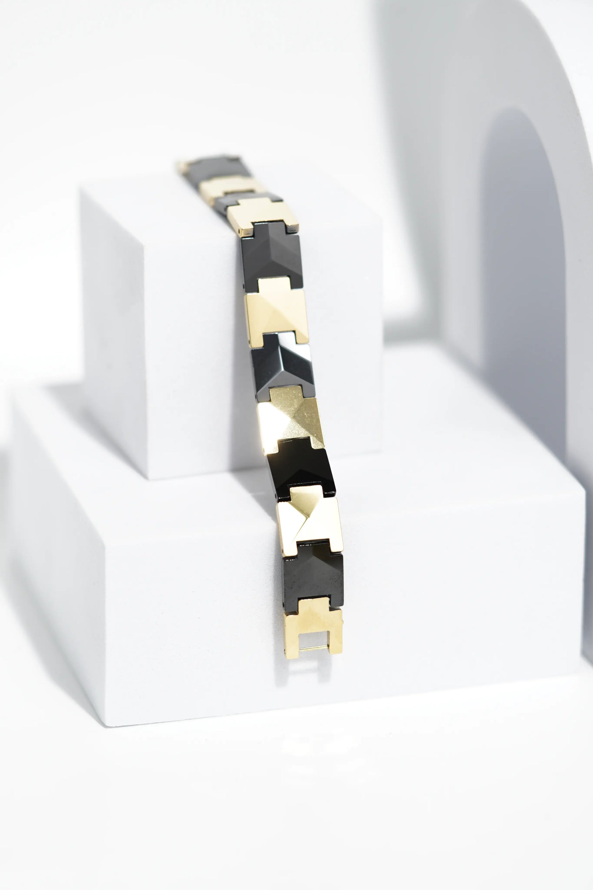 SubtleShine Ceramic bracelet for men. worldjewel.in men's bracelets