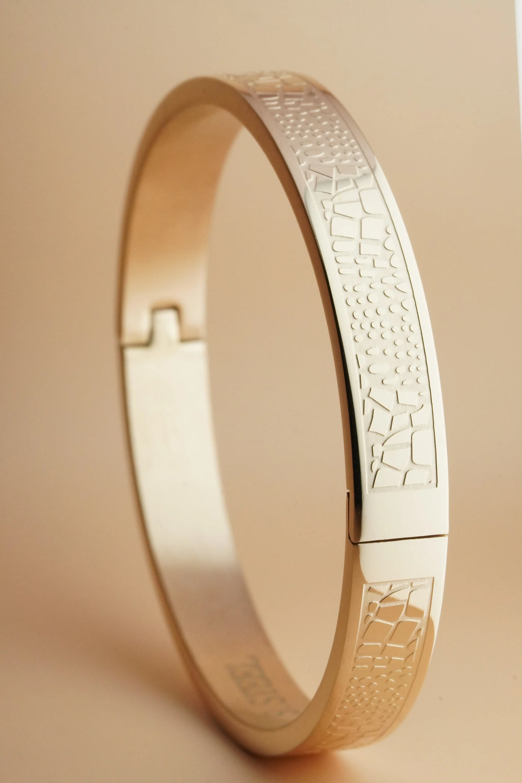 leather pattern kada | Stainless Steel bracelet for men's | Anti-Tarnish - worldjewel.in