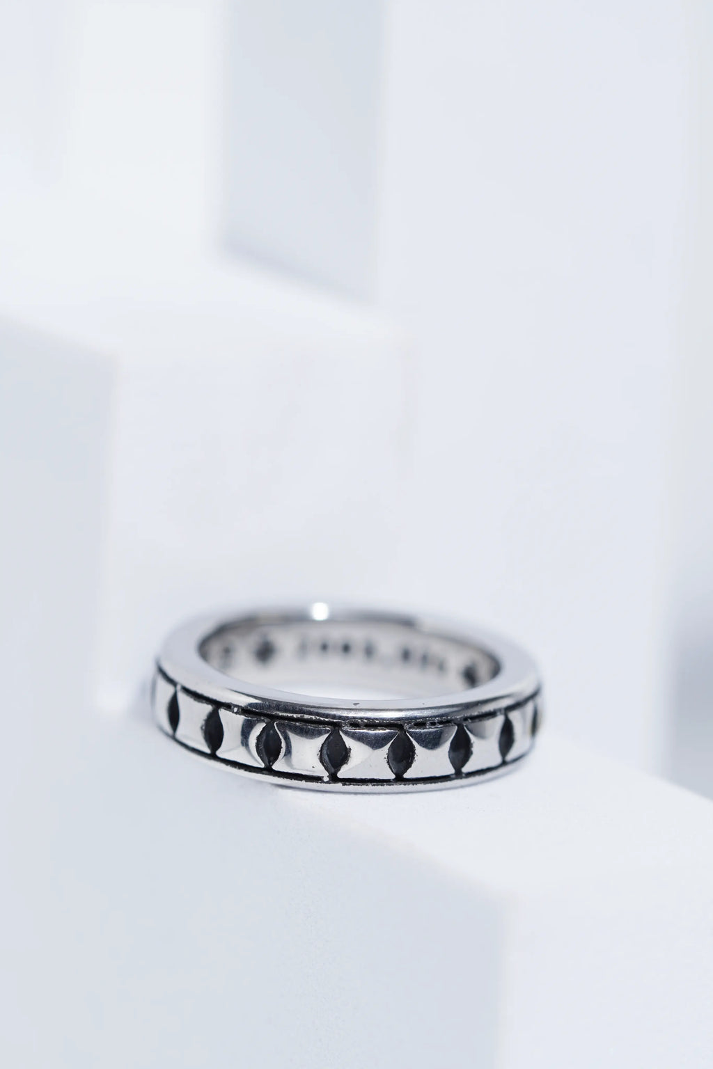 Aesthetic Silver Letter Engarved Ring For Men worldjewel.in men's ring