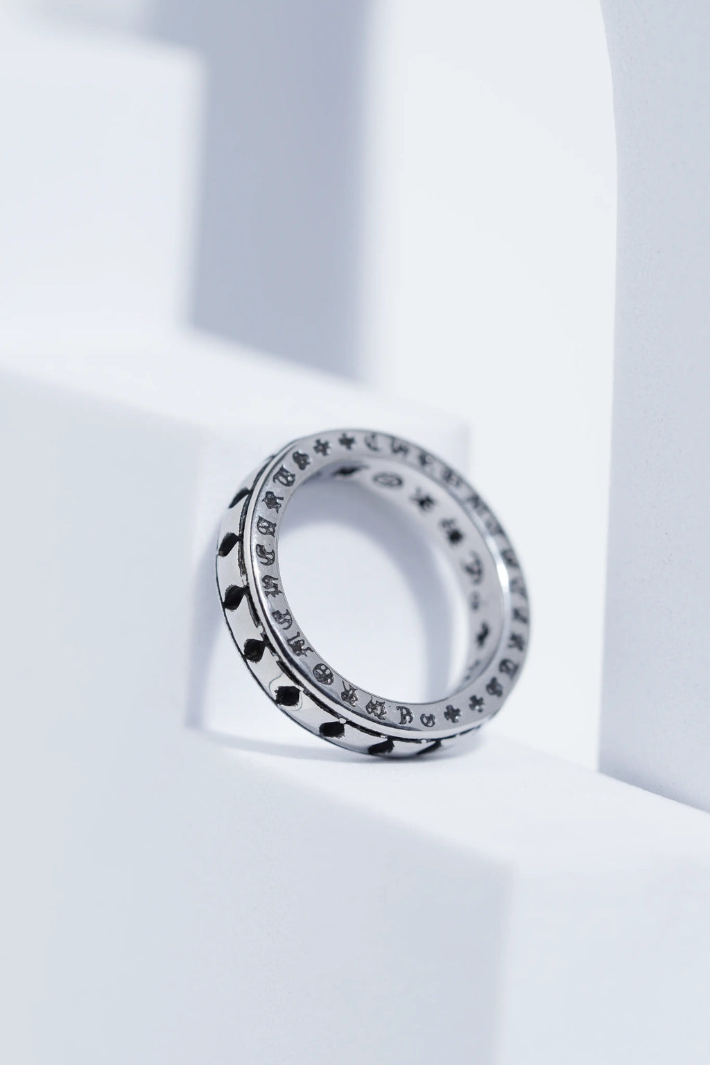 Aesthetic Silver Letter Engarved Ring For Men worldjewel.in men's ring