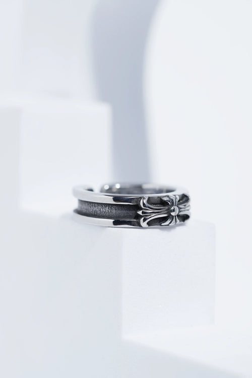 Aesthetic Silver Petal Pattern Ring For Men worldjewel.in men's ring