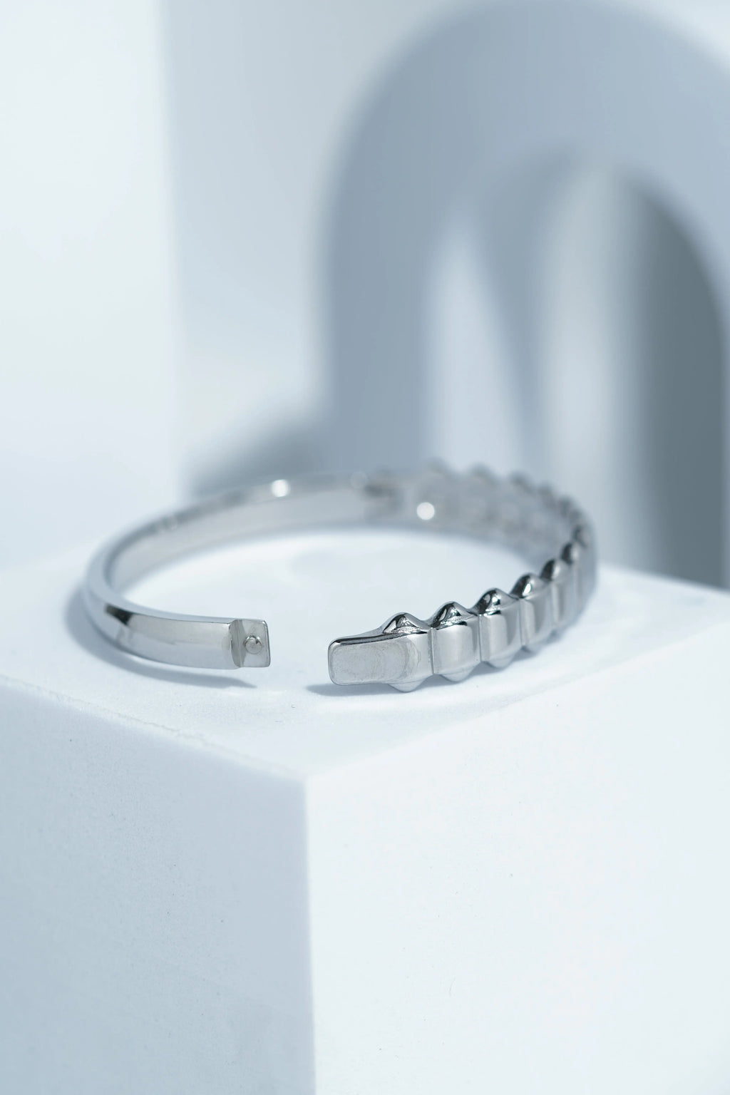 Amora Edge Bangle Bracelet worldjewel.in CUFF BRACELET FOR WOMEN