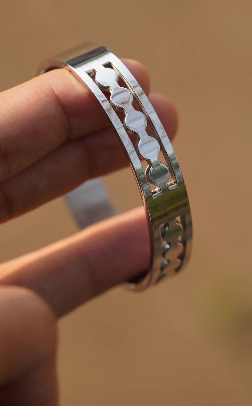 Artistic - Stainless Steel - Bracelet - Unisex. worldjewel.in Unisex-bracelet