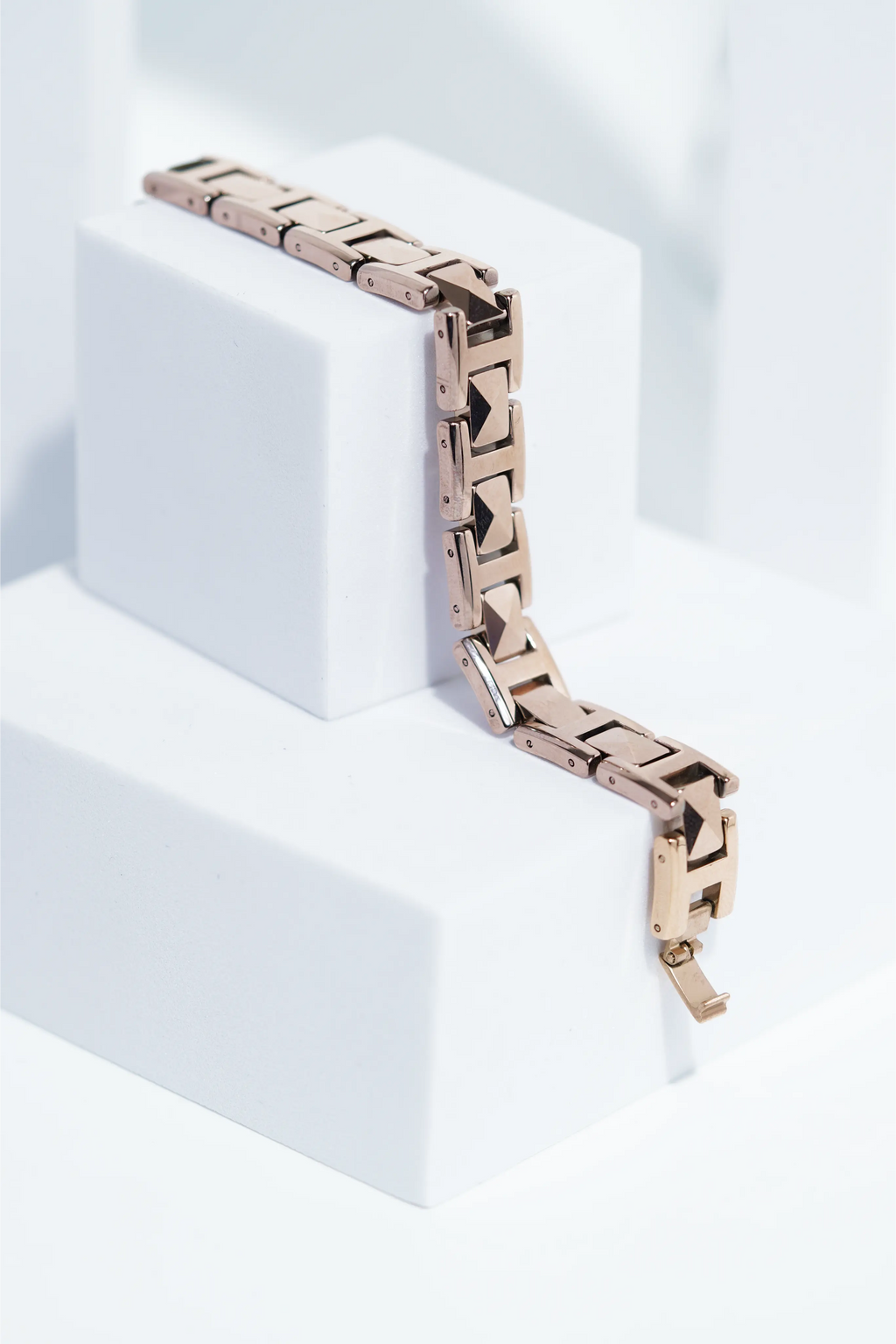 Arvo - Ceramic bracelet for men. worldjewel.in men's bracelets
