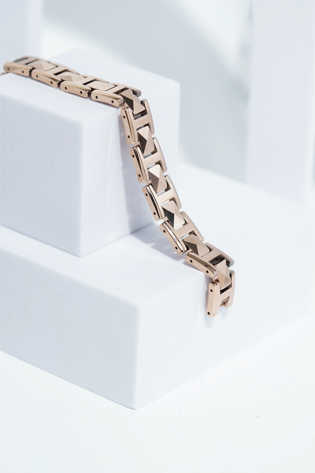 Arvo - Ceramic bracelet for men. worldjewel.in men's bracelets