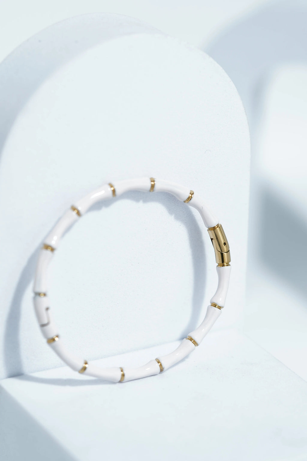 Aura Line Bangle Bracelet worldjewel.in CUFF BRACELET FOR WOMEN