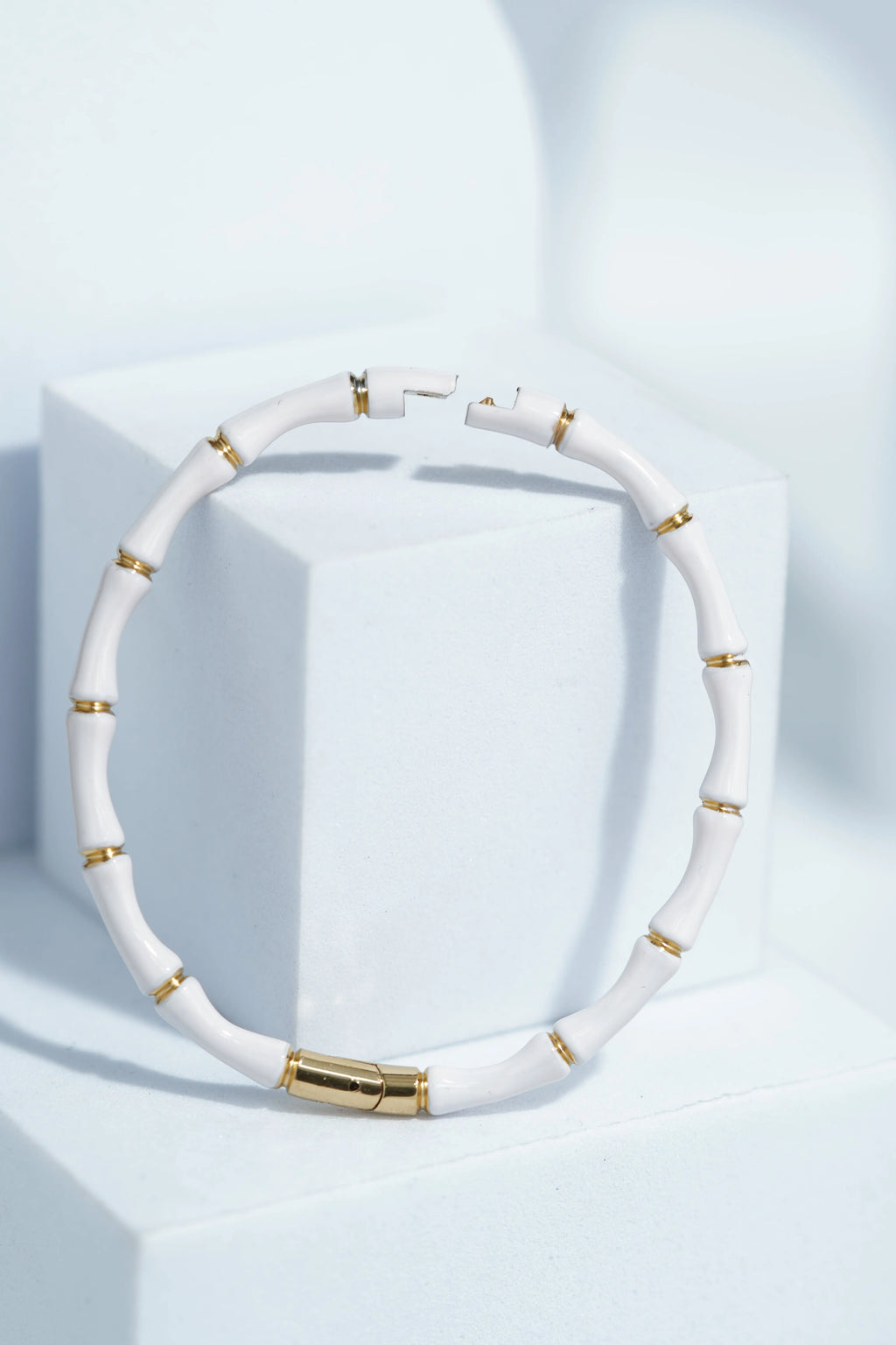 Aura Line Bangle Bracelet worldjewel.in CUFF BRACELET FOR WOMEN