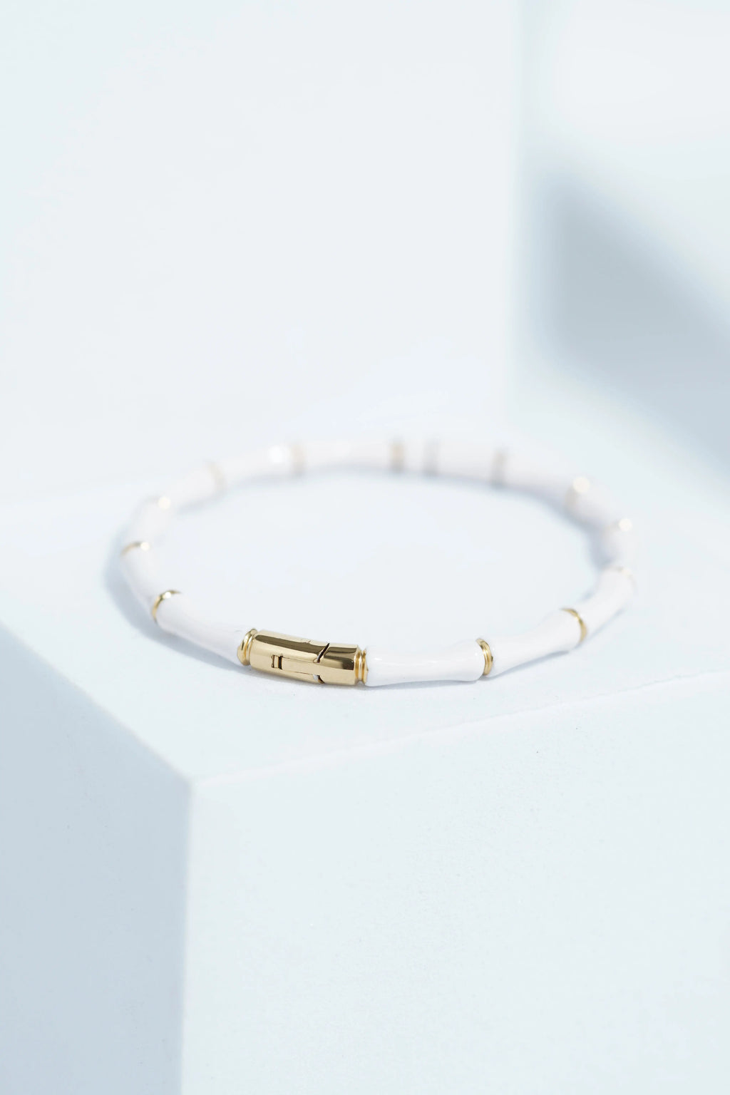 Aura Line Bangle Bracelet worldjewel.in CUFF BRACELET FOR WOMEN