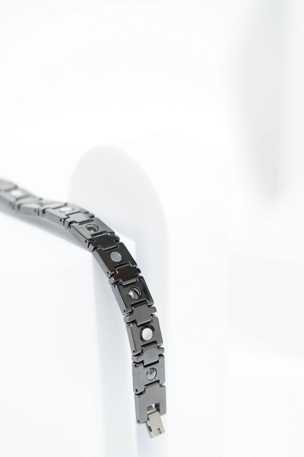 BareEdge - Ceramic bracelet for men. worldjewel.in men's bracelets