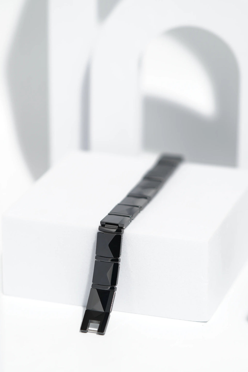 BareEdge - Ceramic bracelet for men. worldjewel.in men's bracelets