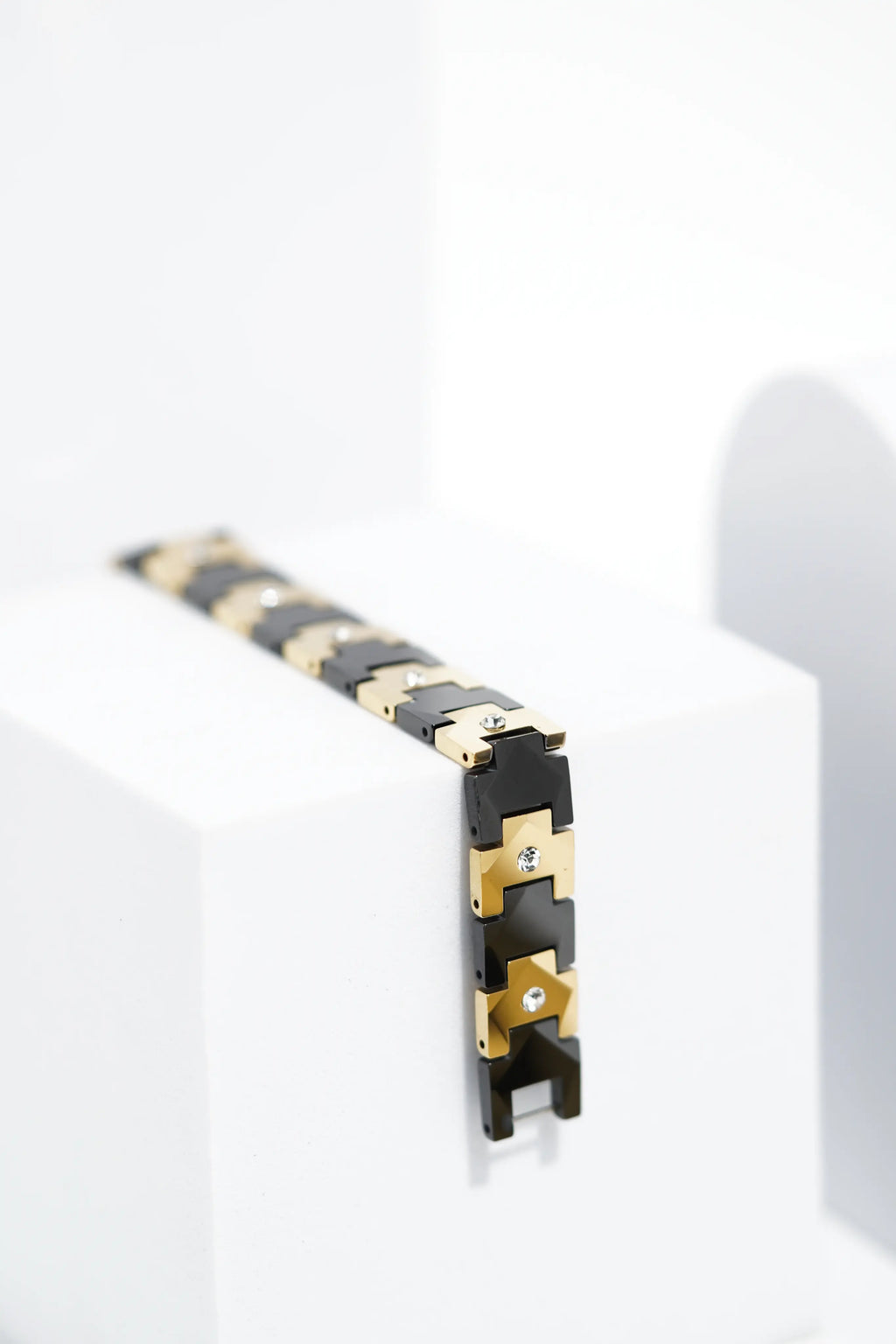 BareForm - Ceramic bracelet for men. worldjewel.in men's bracelets