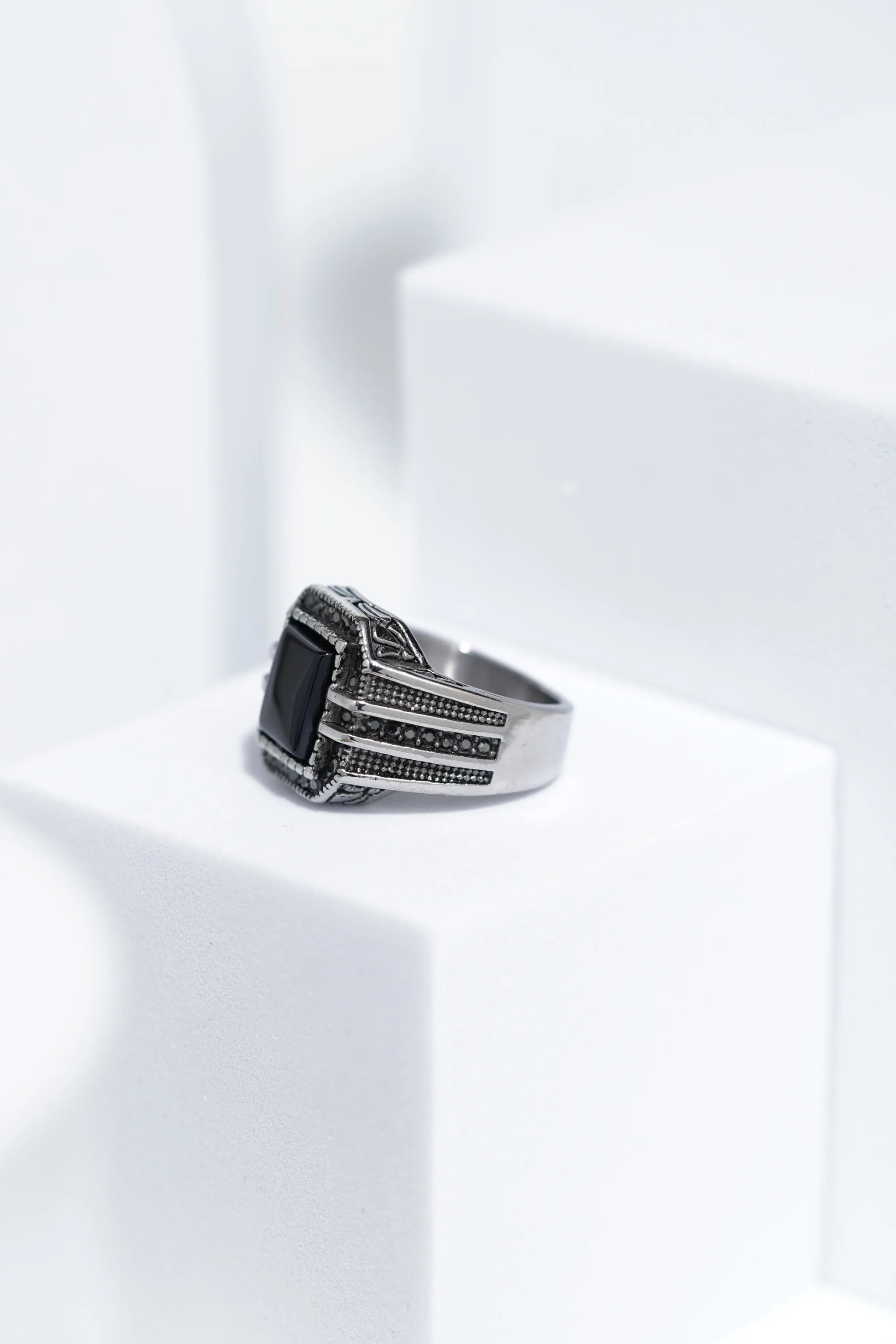 Black Stone Silver Turkish Ring For Men. worldjewel.in men's ring