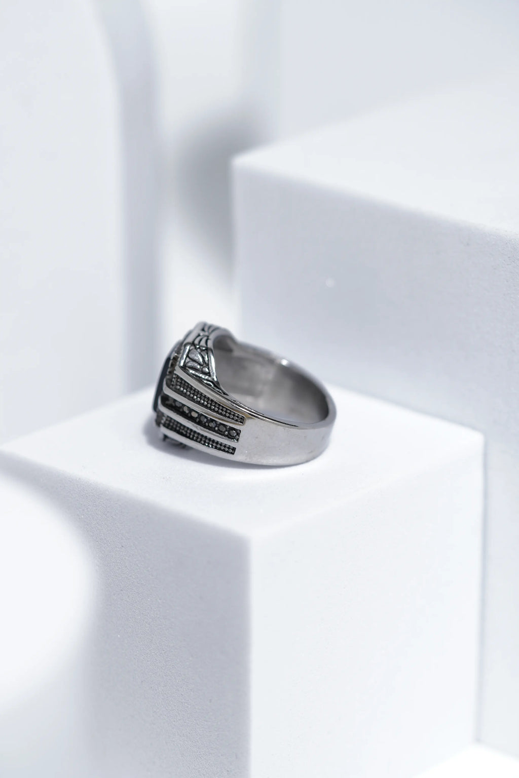 Black Stone Silver Turkish Ring For Men. worldjewel.in men's ring