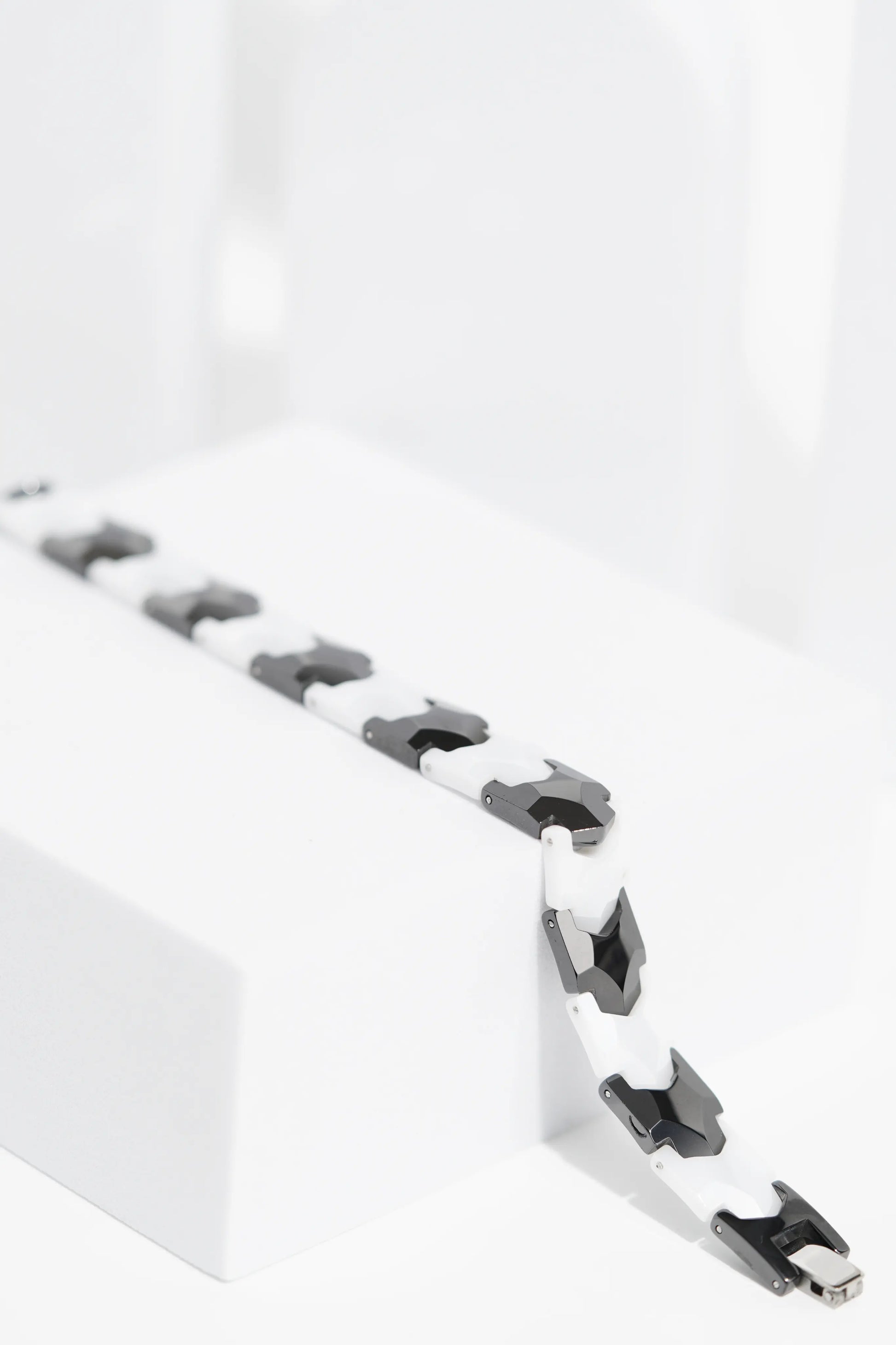 Black & White Bold Ceramic bracelet for men. worldjewel.in men's bracelets