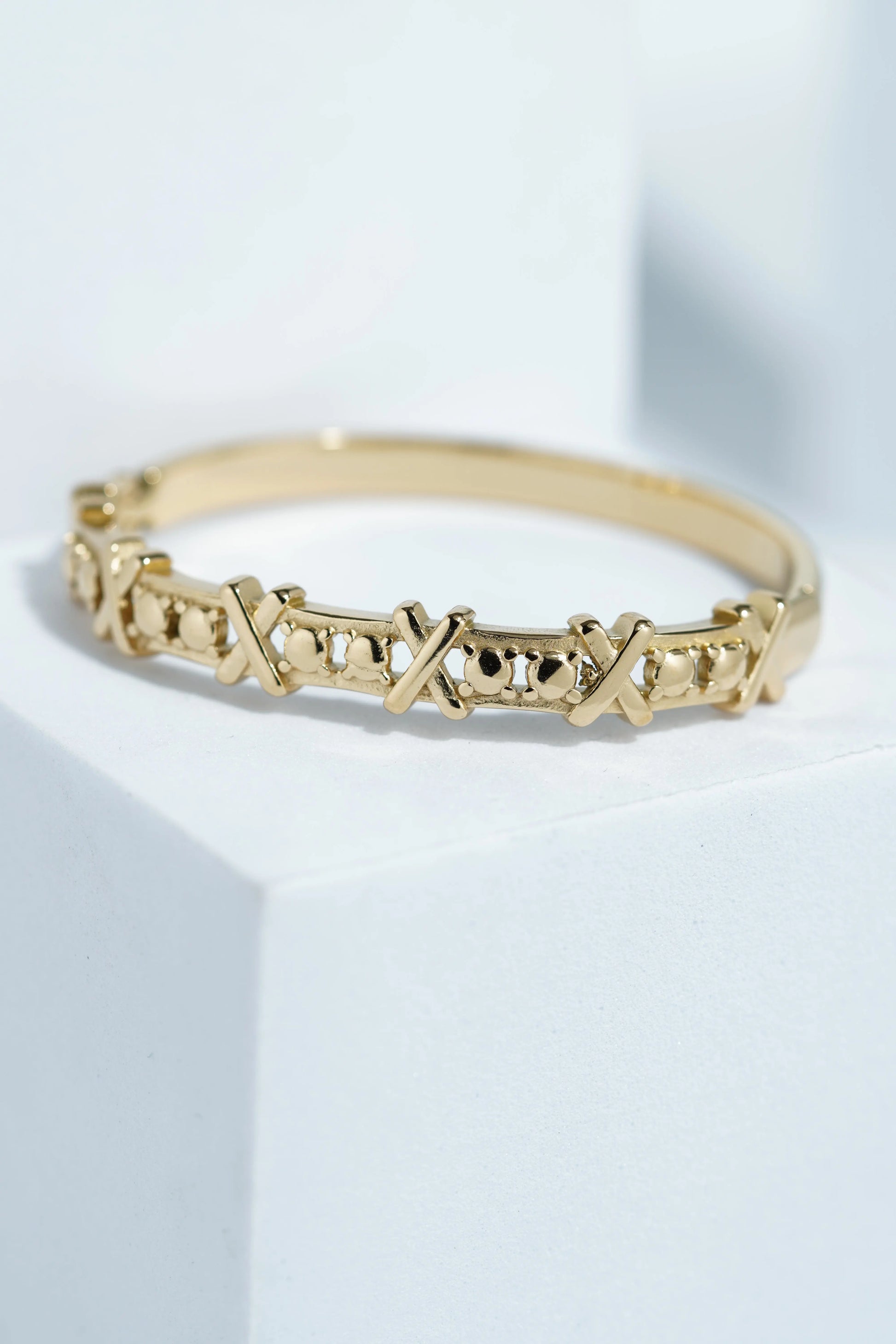 Blume Band Bangle Bracelet worldjewel.in CUFF BRACELET FOR WOMEN
