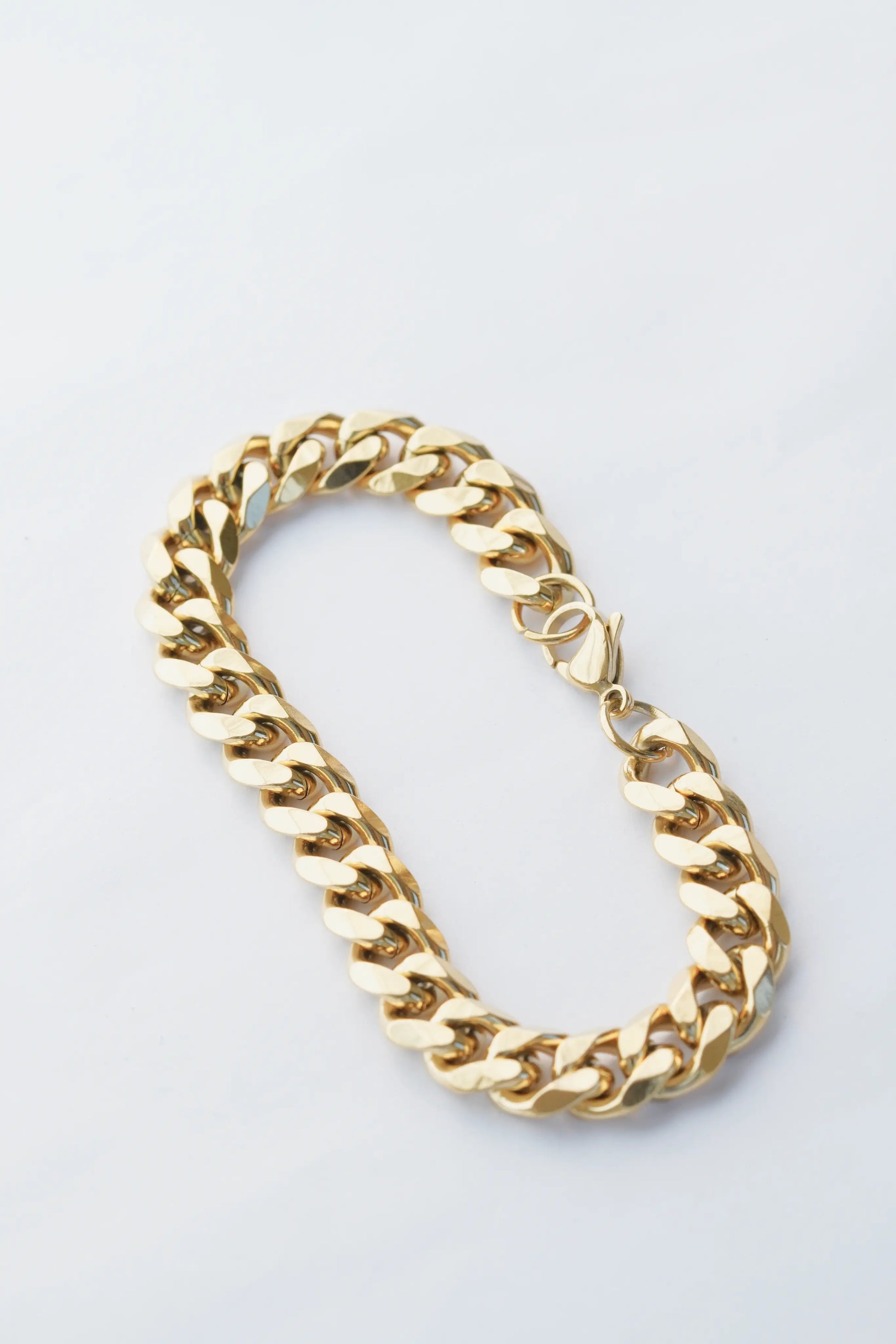 Bold Chain Bracelet worldjewel.in barcelet for men