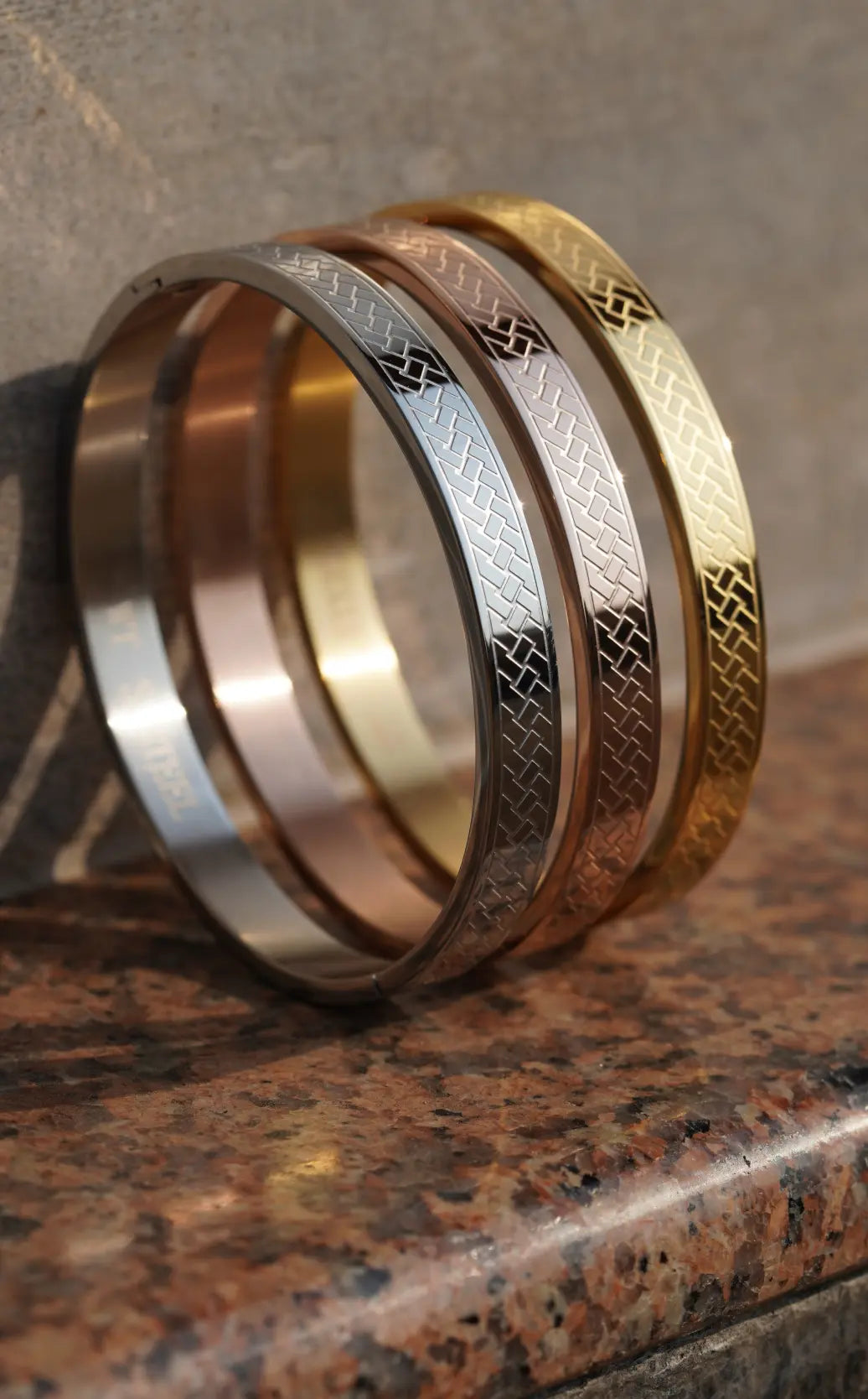 Bond - kada For Men. worldjewel.in men's bracelets