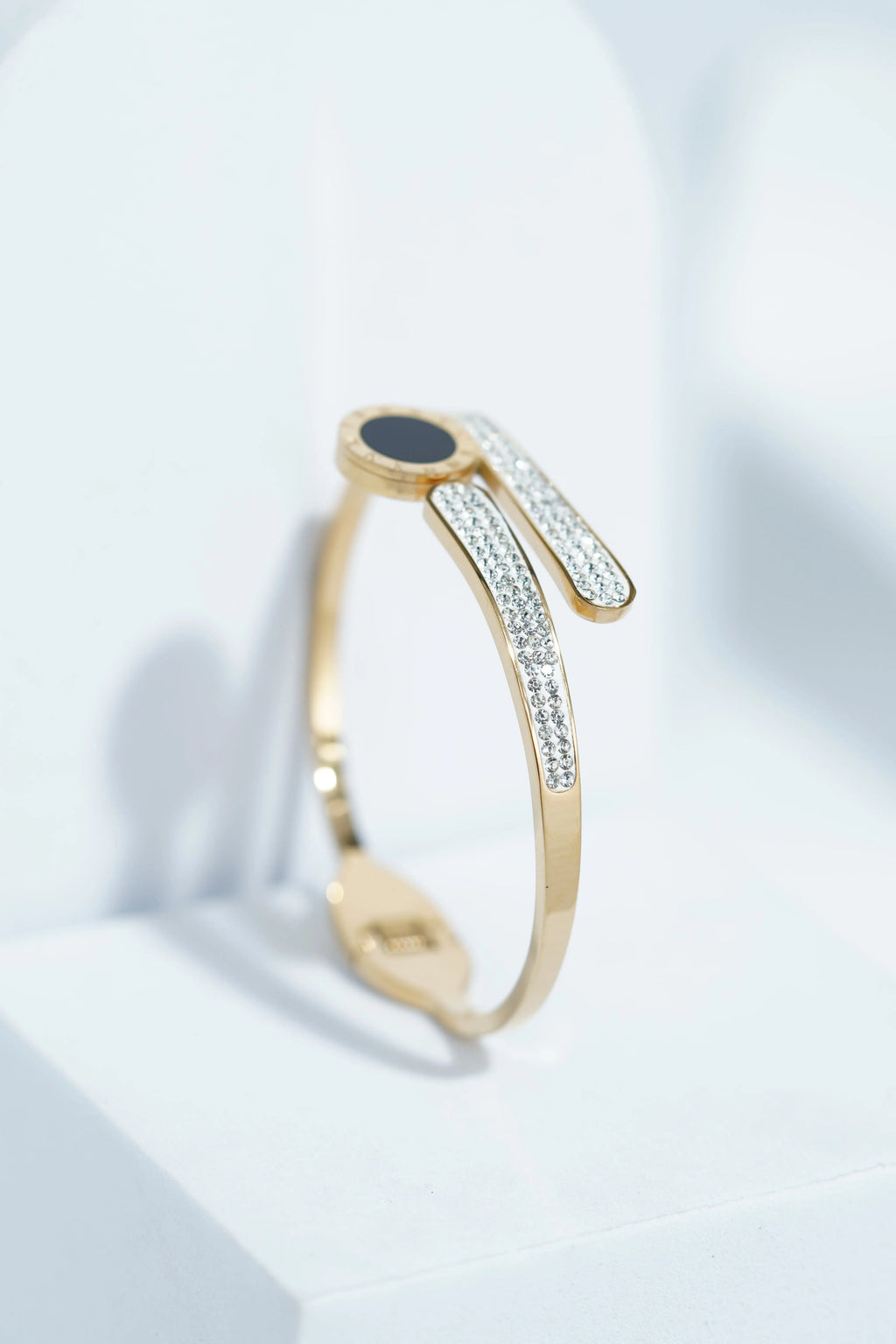 Calm Curve Bangle Bracelet worldjewel.in CUFF BRACELET FOR WOMEN