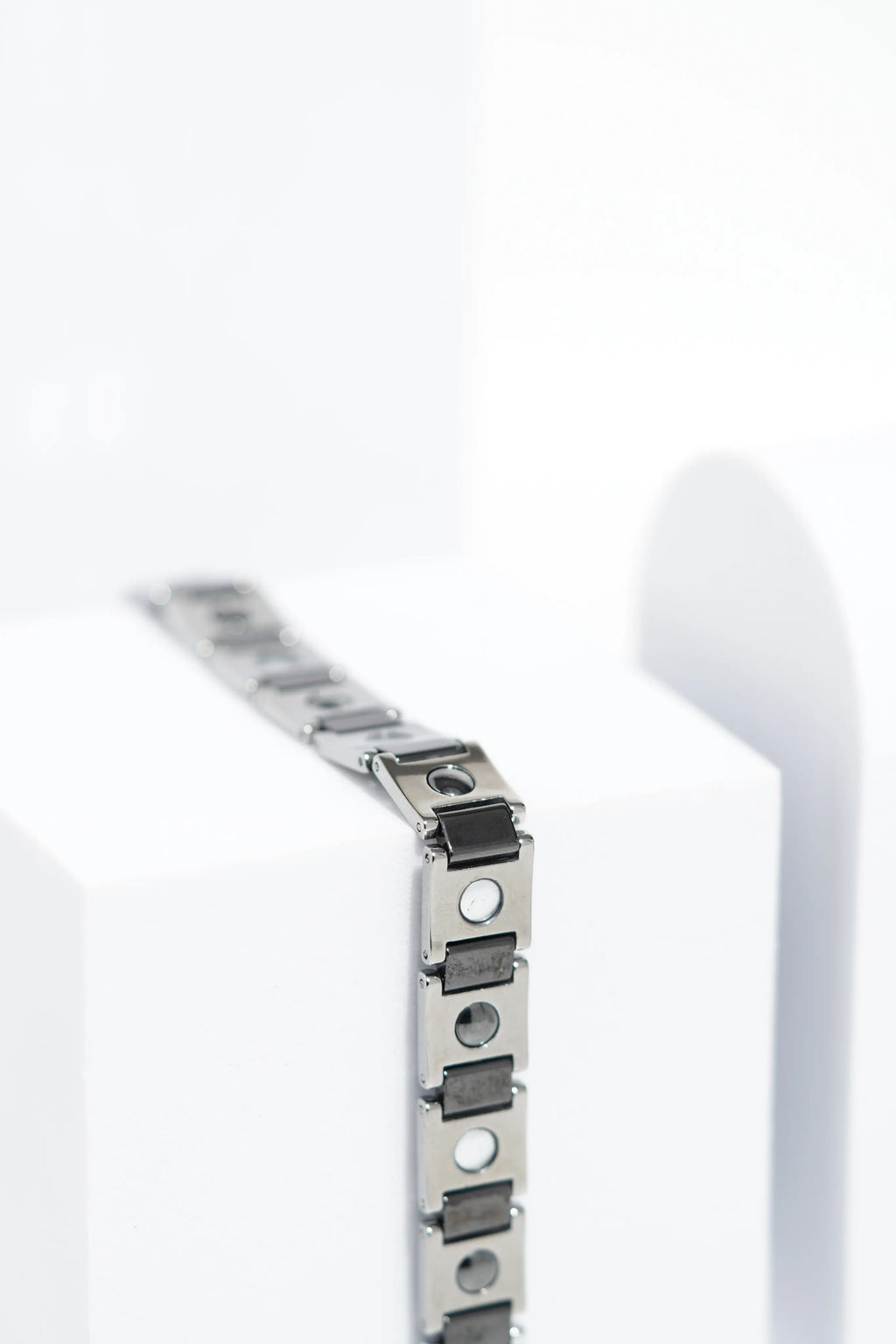 CeraEdge - Ceramic bracelet for men. worldjewel.in men's bracelets