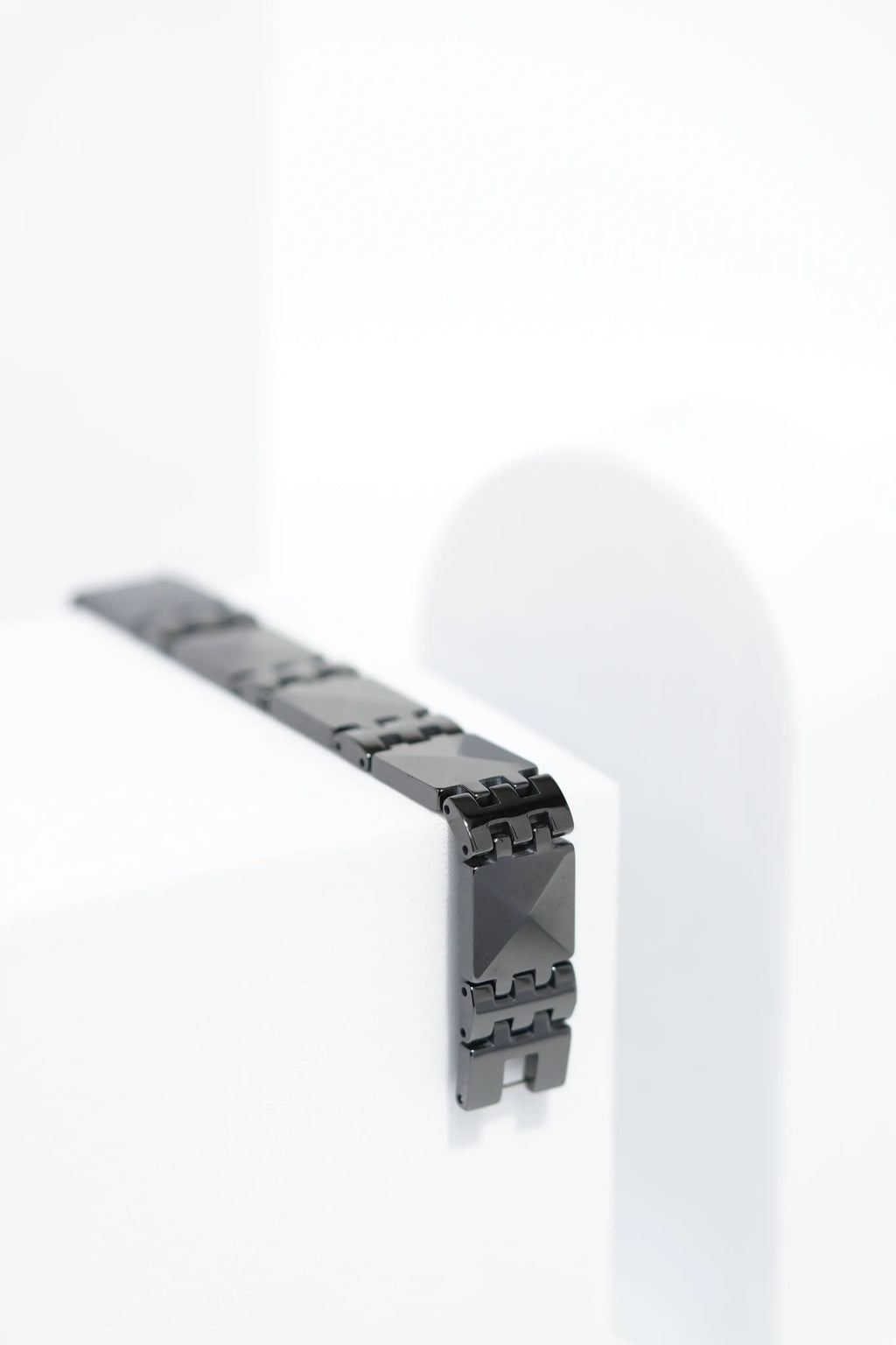 CeraSlim - Ceramic bracelet for men. worldjewel.in men's bracelets