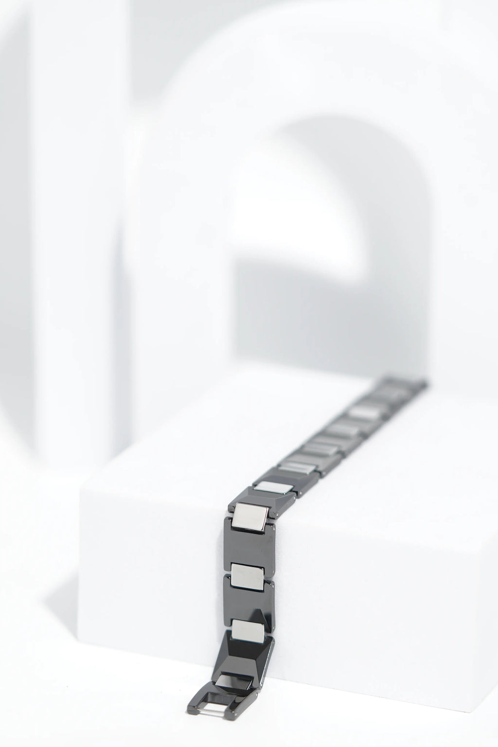 CeramiCurve - Ceramic bracelet for men. worldjewel.in men's bracelets