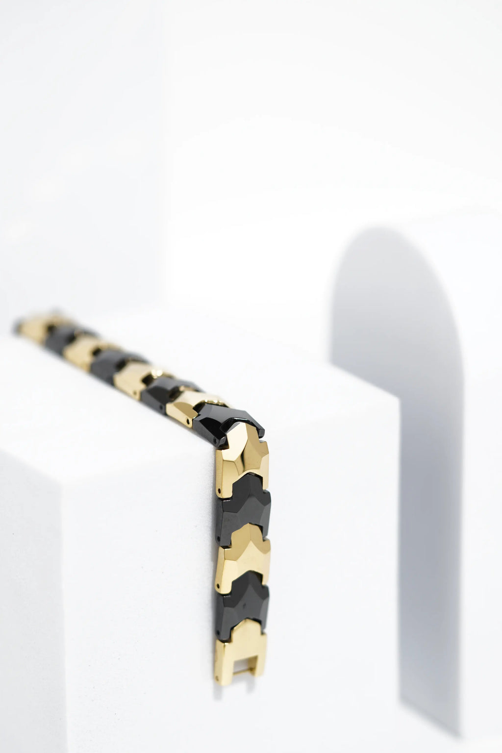 CeramiLuxe Ceramic bracelet for men. worldjewel.in men's bracelets
