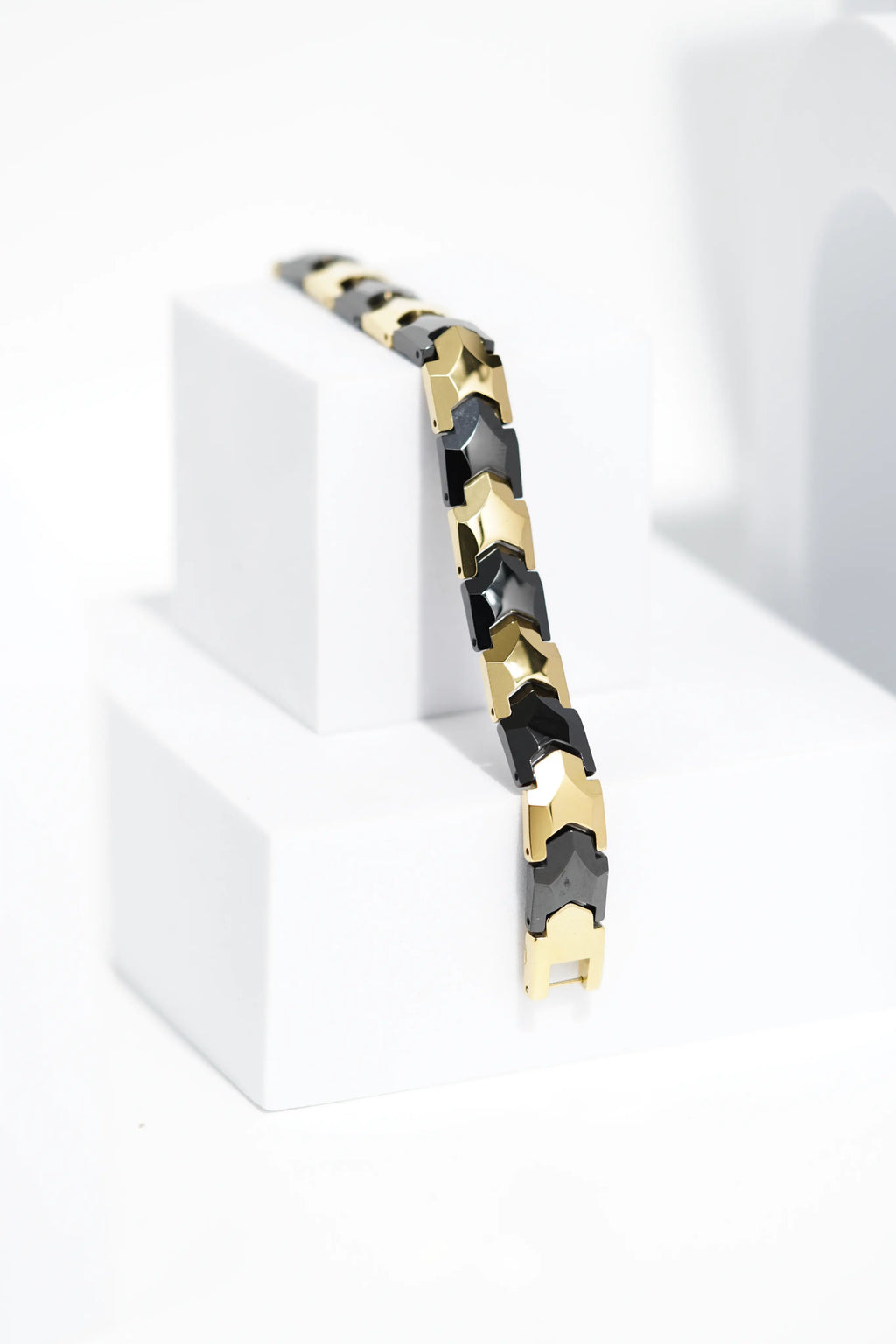 CeramiLuxe Ceramic bracelet for men. worldjewel.in men's bracelets