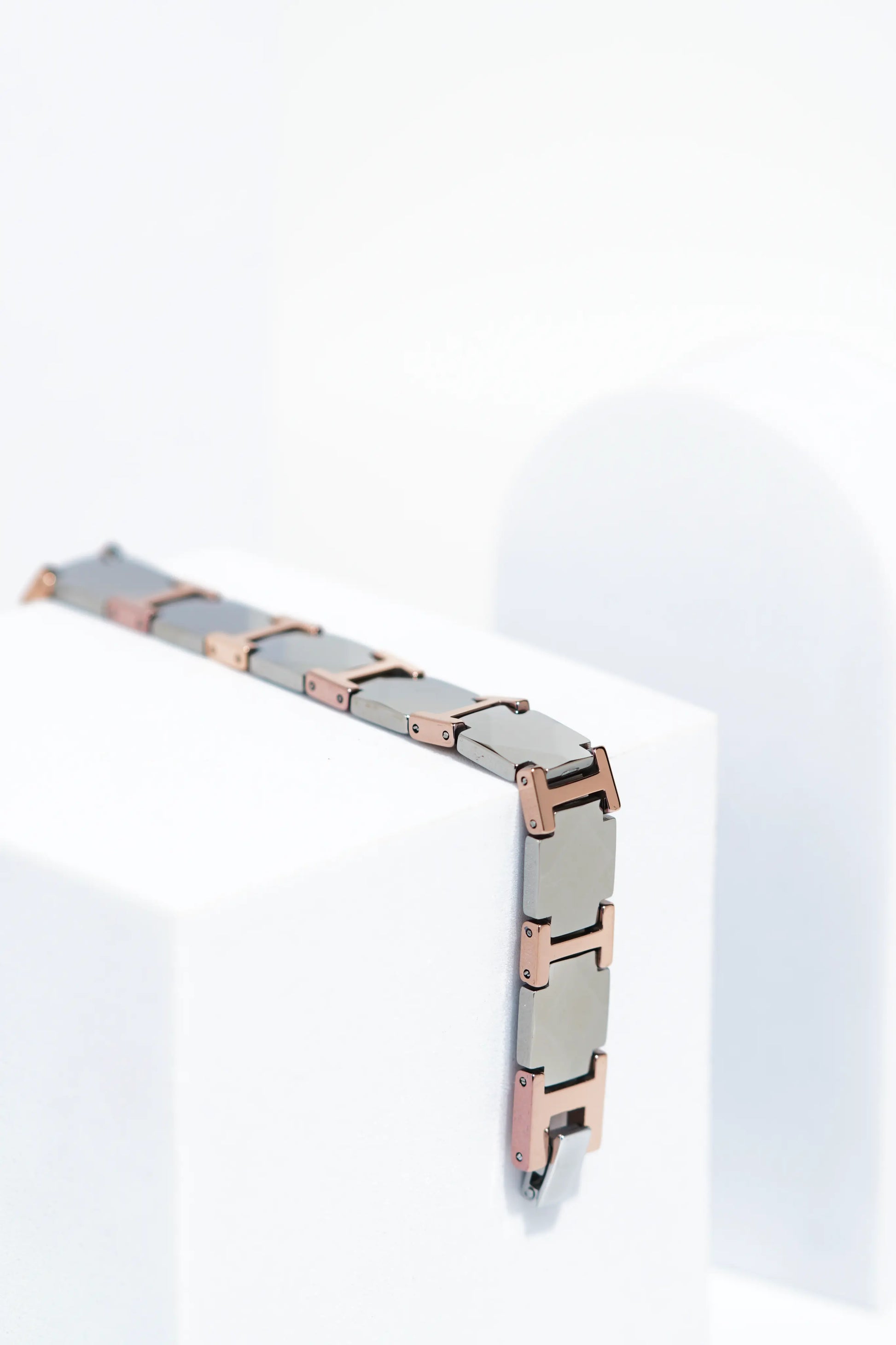 Cero - Ceramic bracelet for men. worldjewel.in men's bracelets