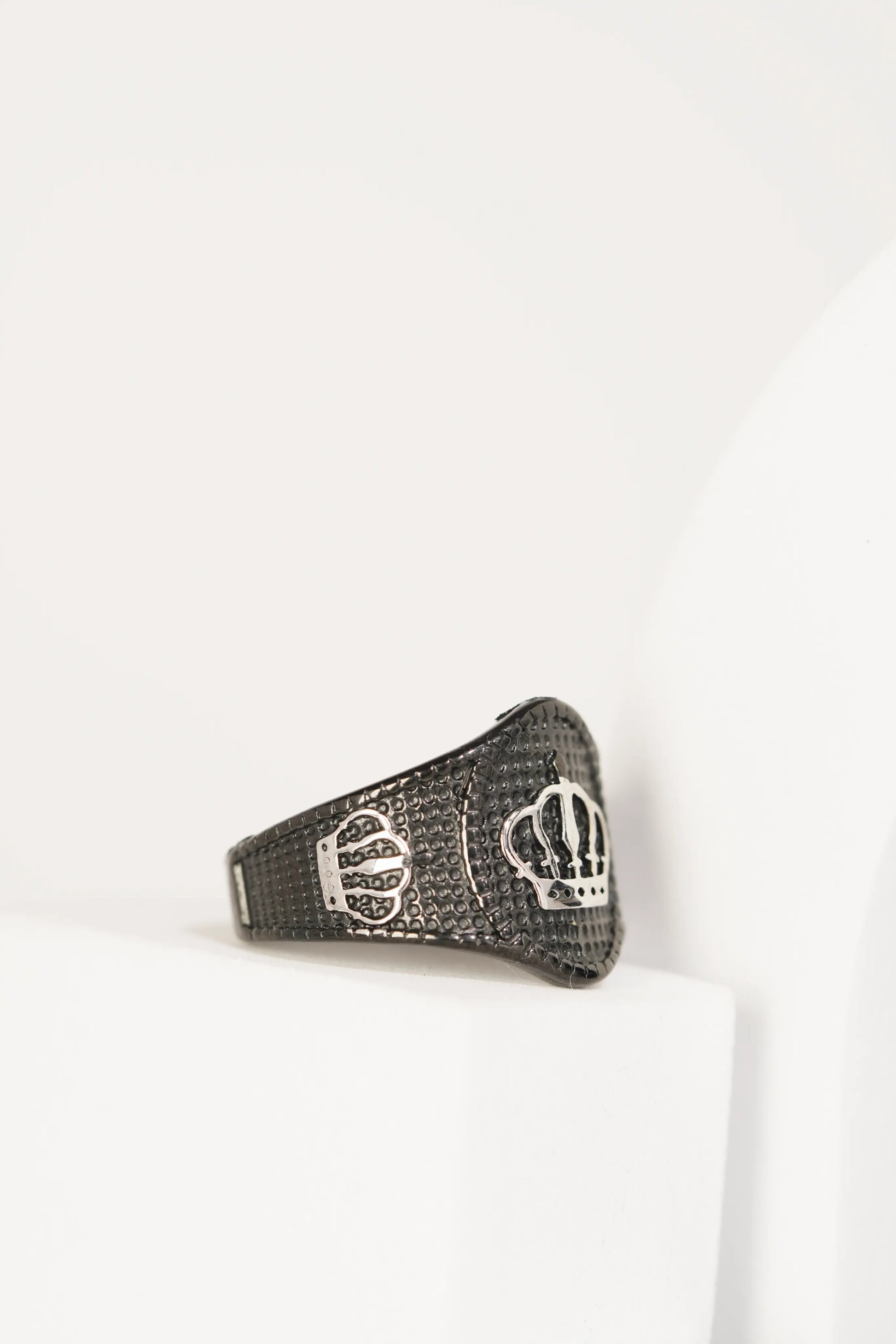 Crown & Dotted Ring For Men worldjewel.in men's ring