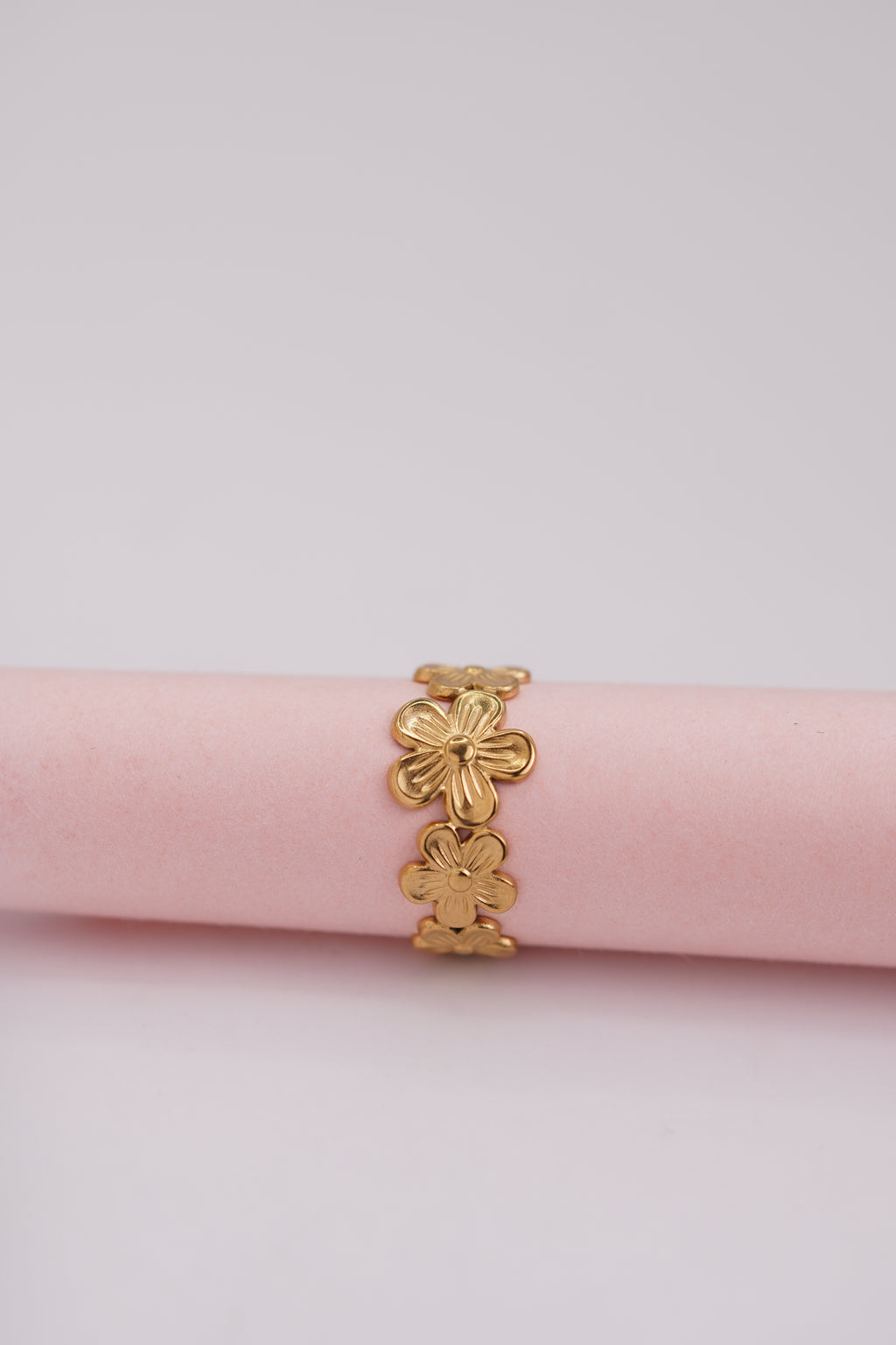 Floral Adjustable ring (420)