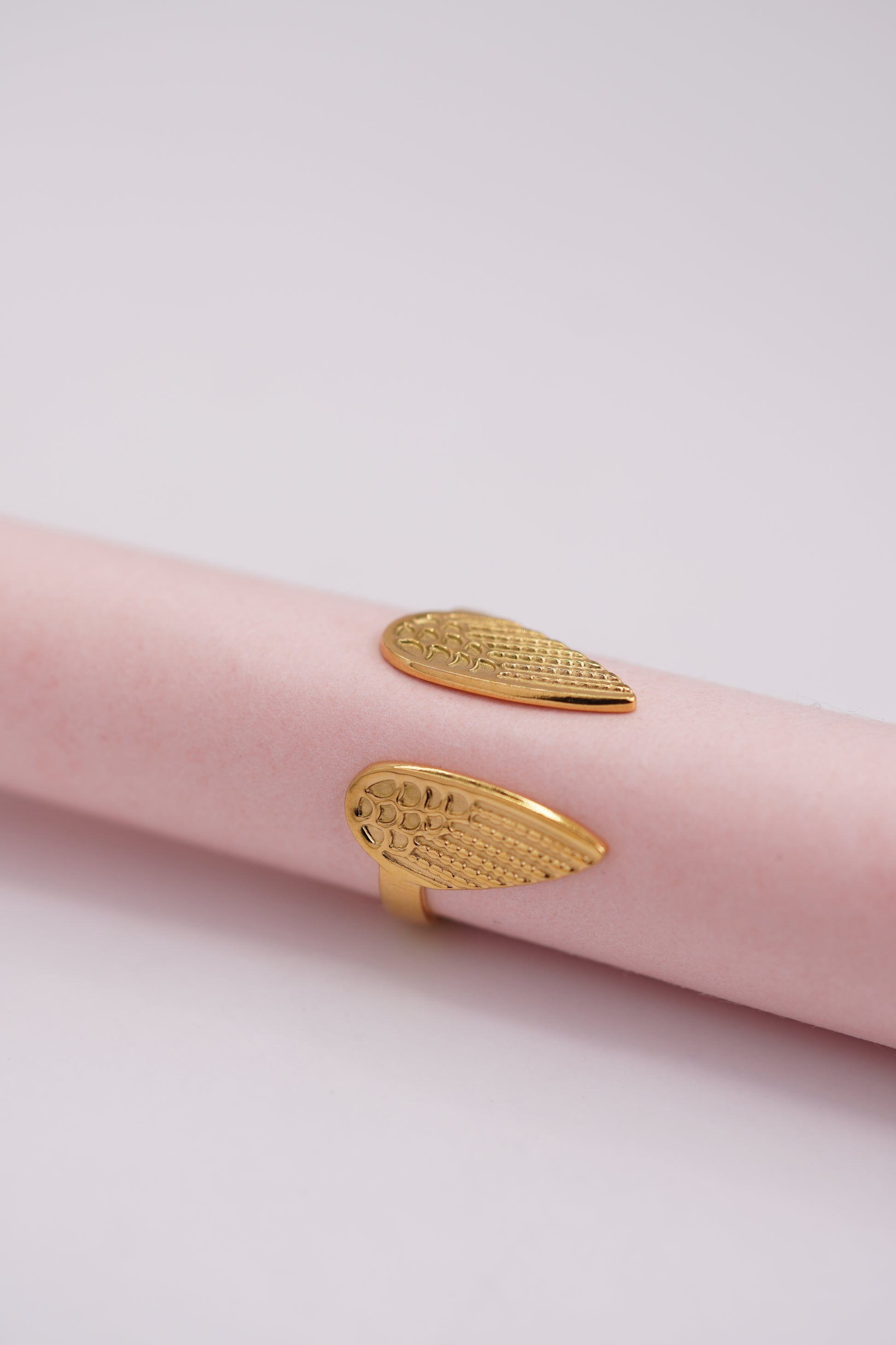 Feather Touch Adjustable ring (491)