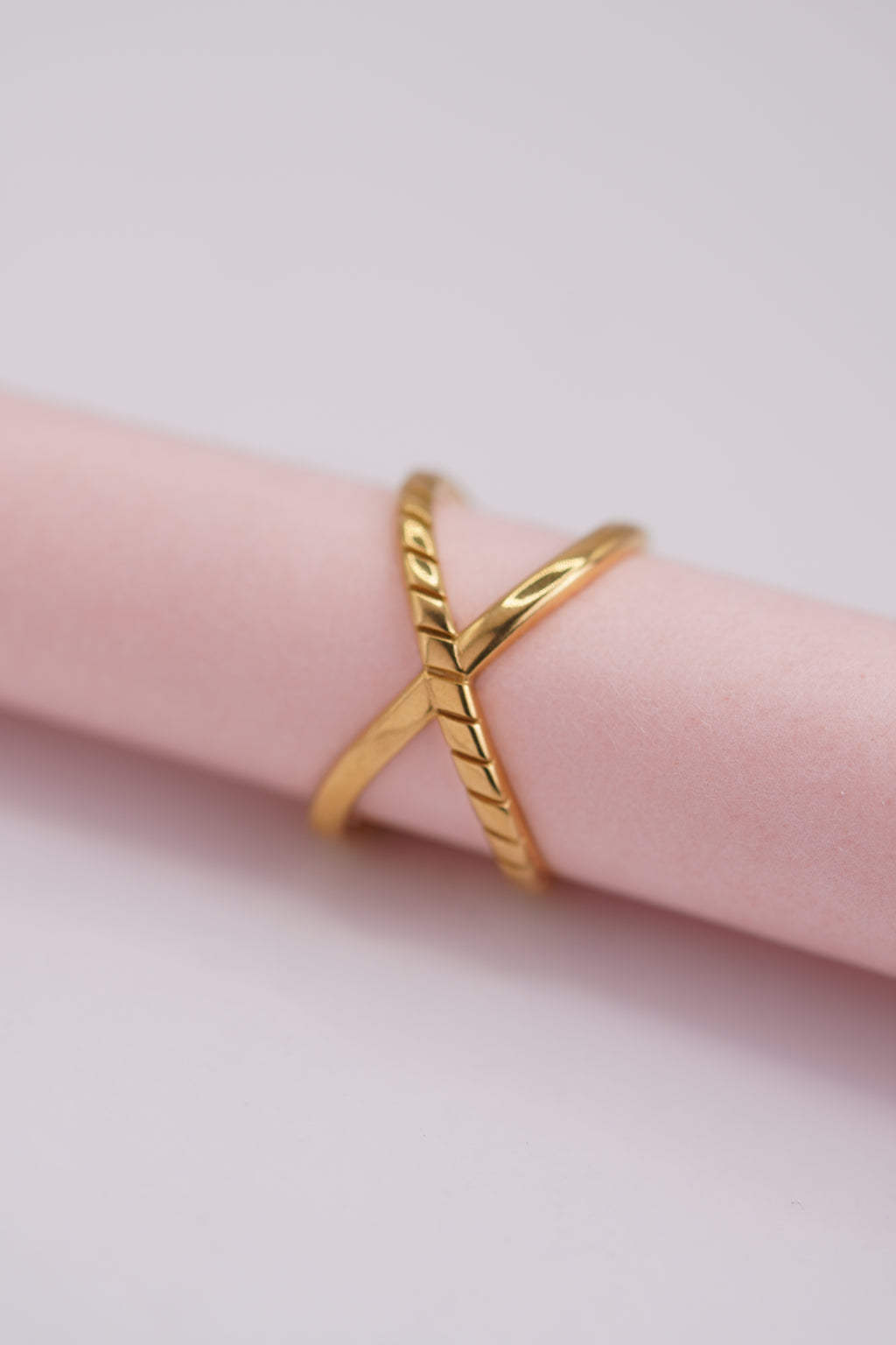 X-Pattern adjustable ring (4)