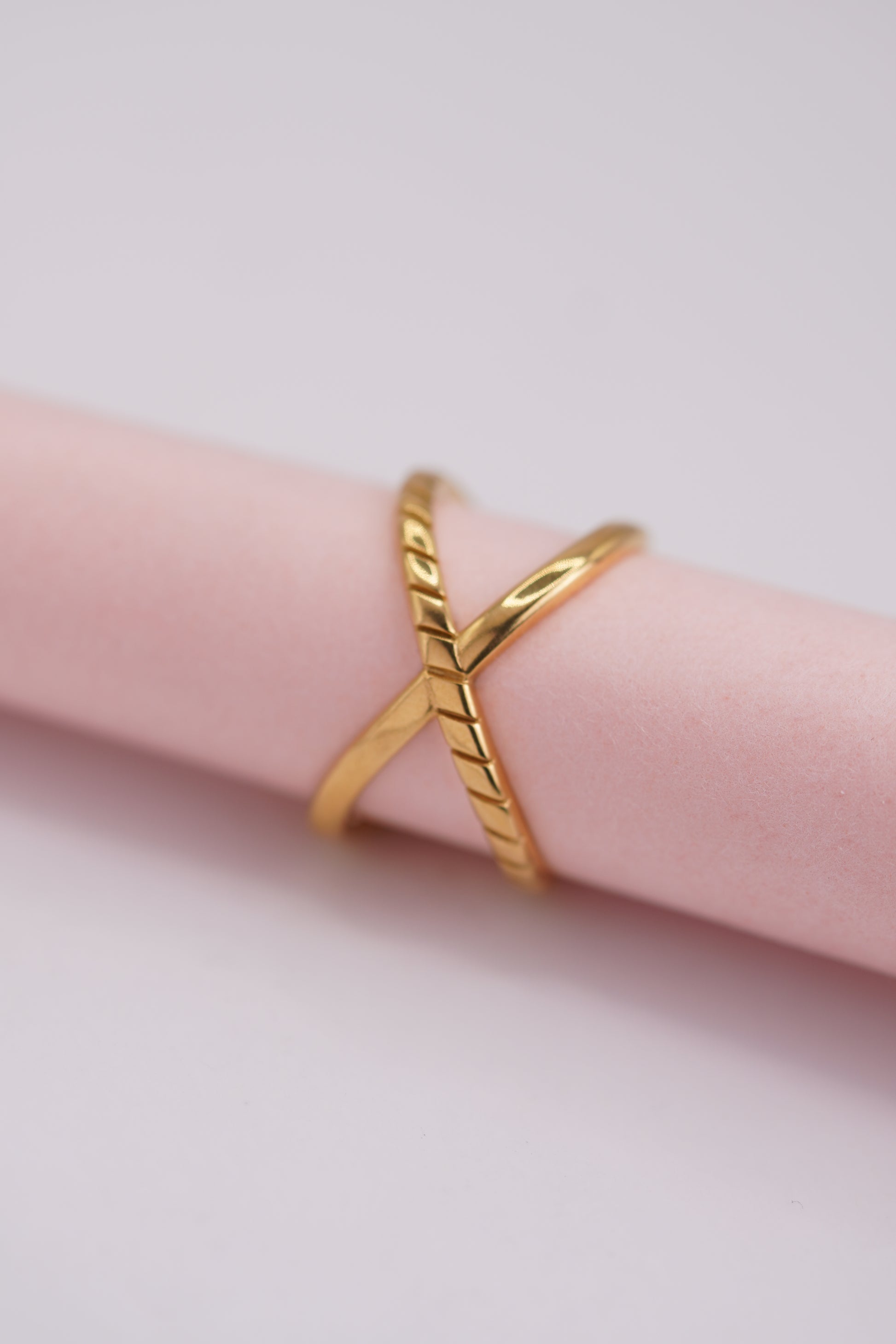 X-Pattern adjustable ring (4)