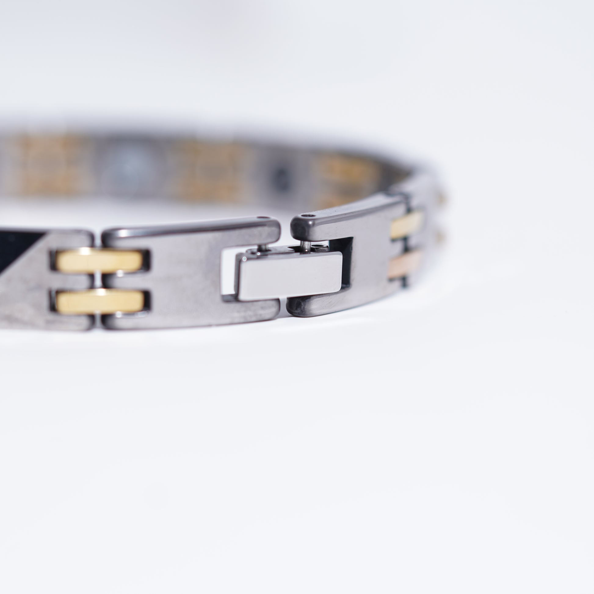 Meridian Luxe Wrap Bracelet (29)