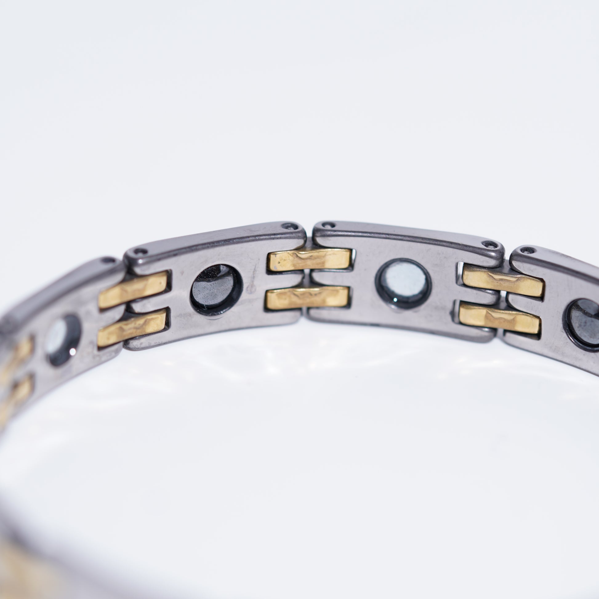 Meridian Luxe Wrap Bracelet (29)