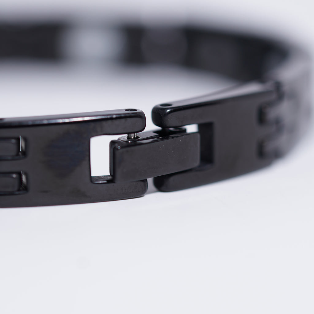 The Carbon Stealth Link Bracelets (17)