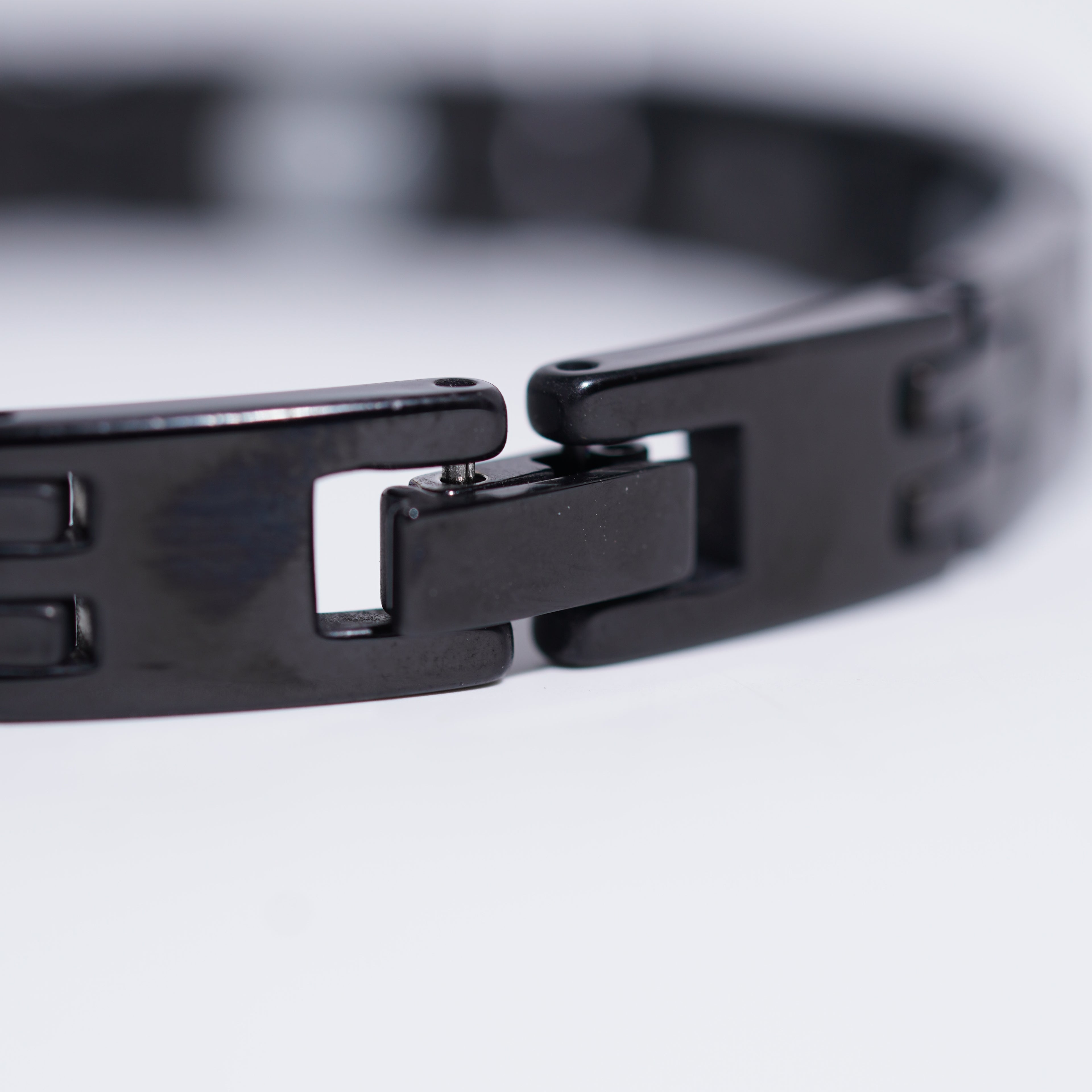The Carbon Stealth Link Bracelets (17)