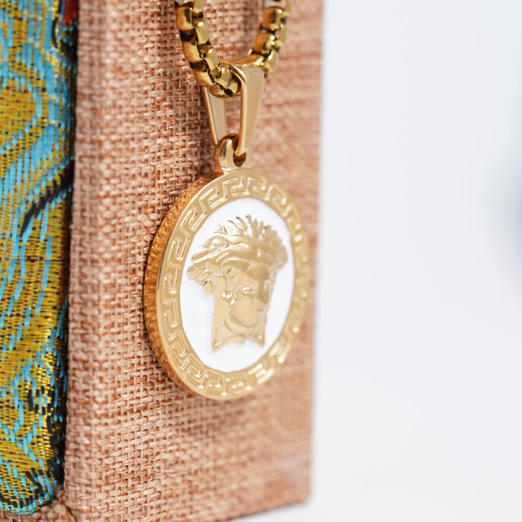 The Medallion Pendant Chain