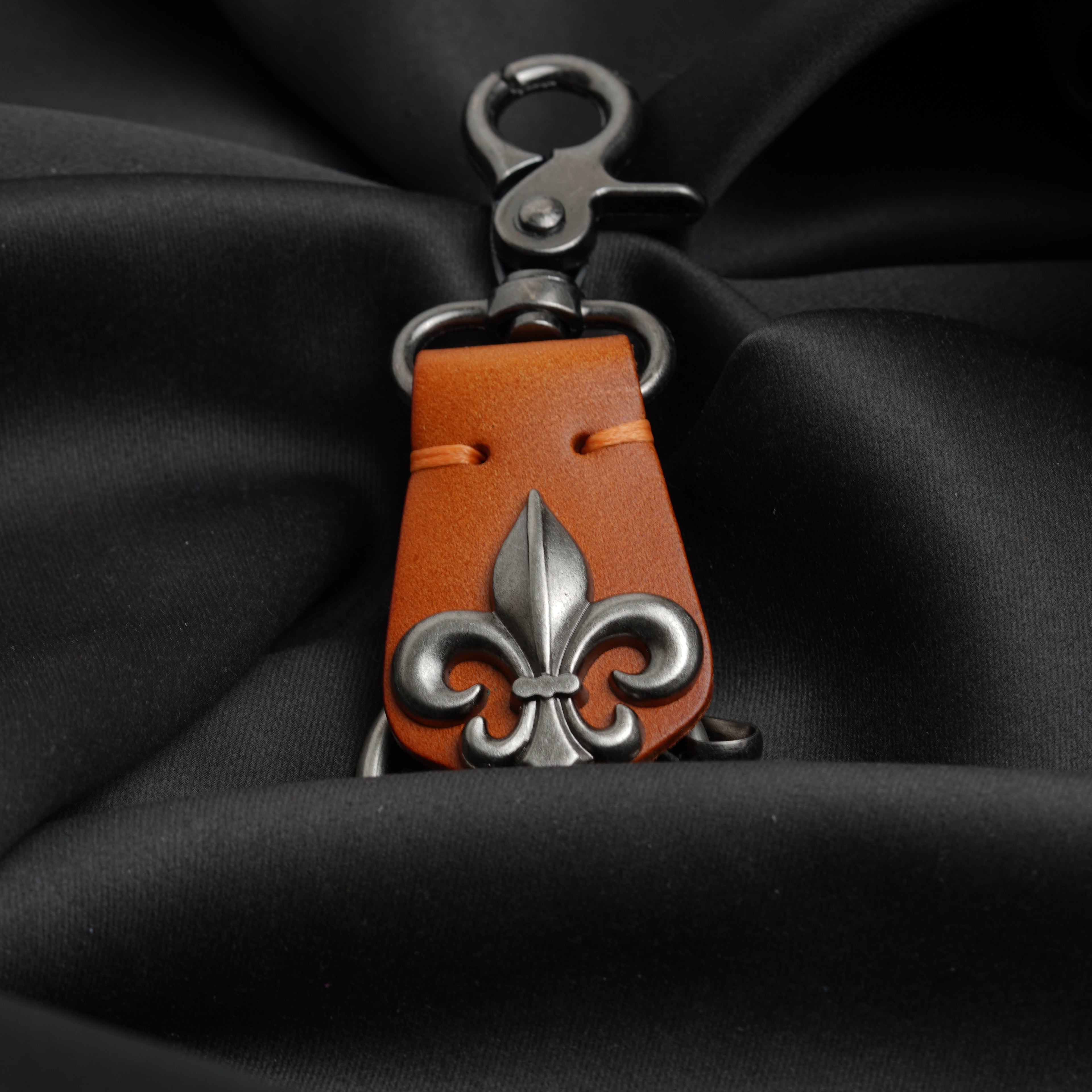 Gothic Fleur-de-lis Leather Keychain ( Burnt Orange )