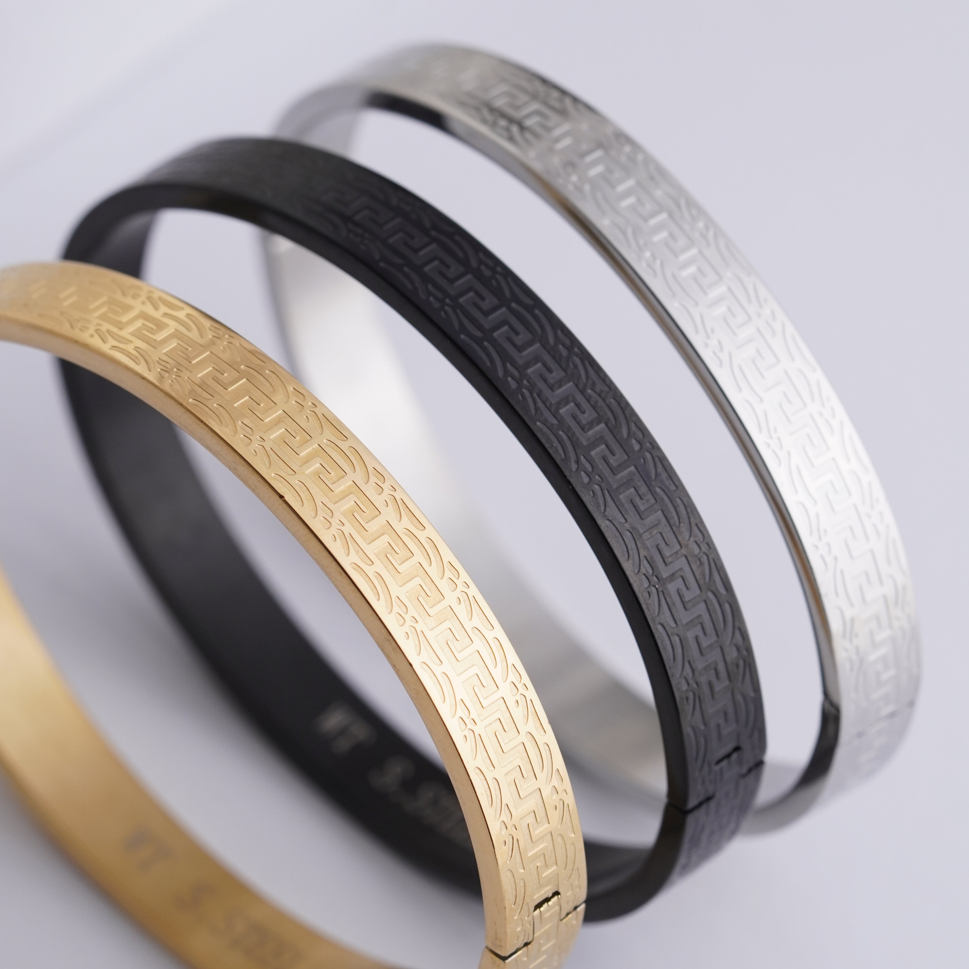 Vogue Luxe Stainless Steel kada