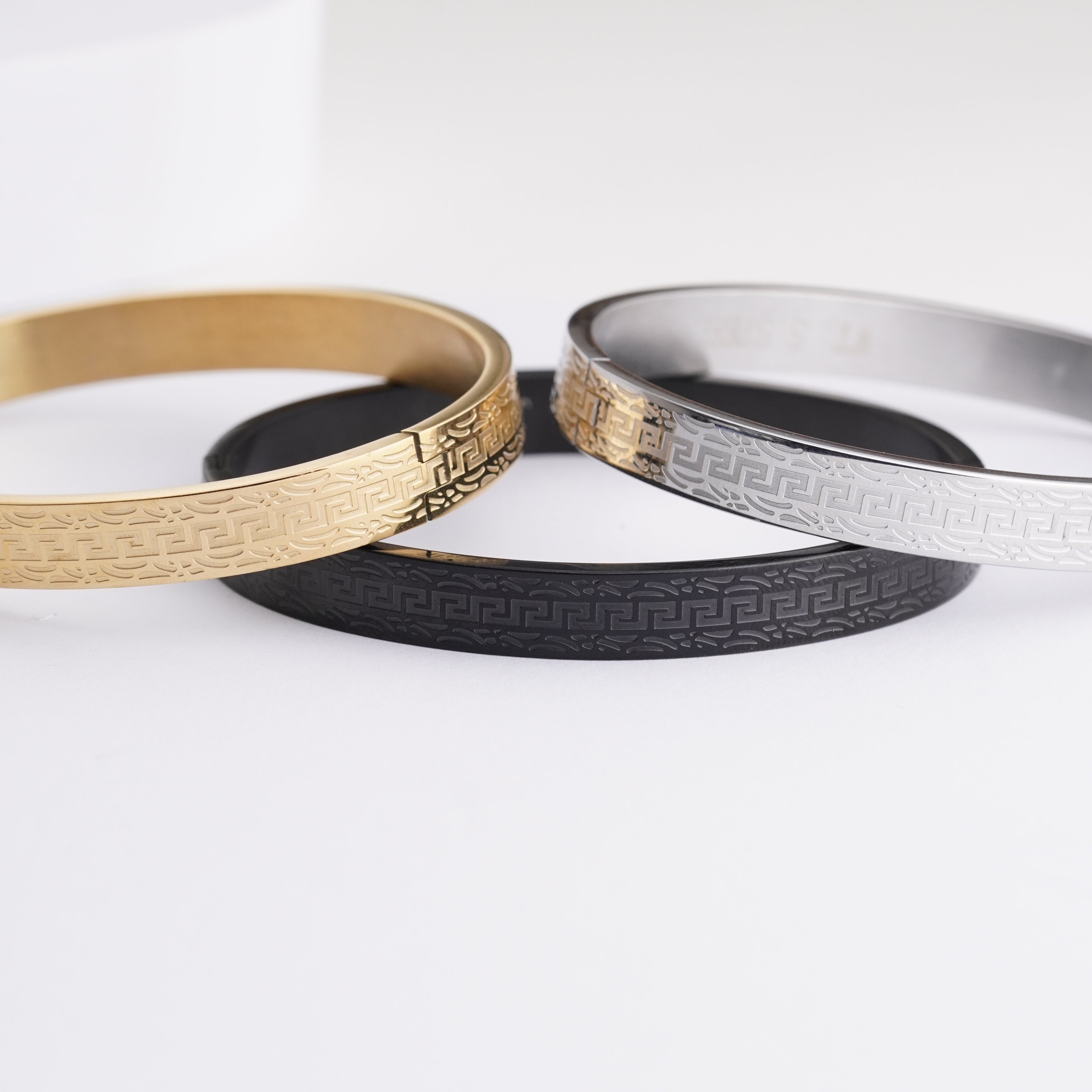 Vogue Luxe Stainless Steel kada