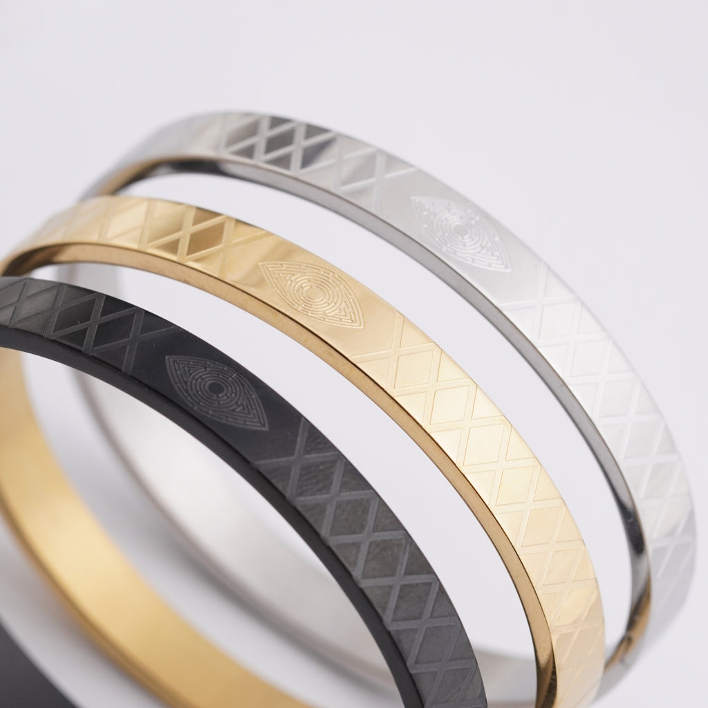 The Ward "Evil Eye" Stainless Steel Kada